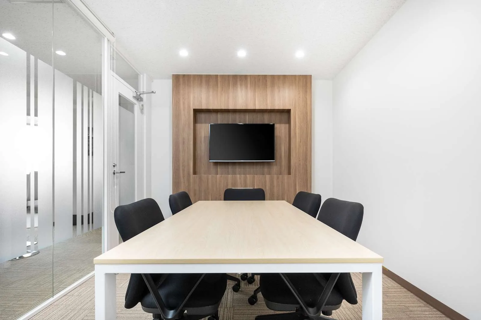 Regus KAGOSHIMA, Kagoshima Tenmonkan、会議室（7名）、Kagoshima