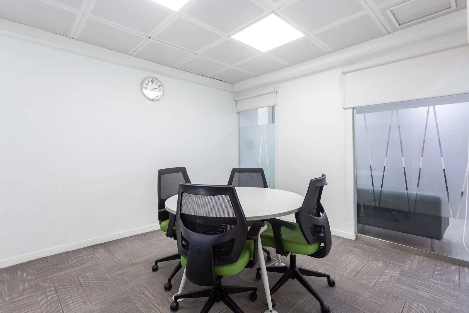 Regus KARACHI, Regus Financial District Centre, Meeting room for 4 people, Karachi