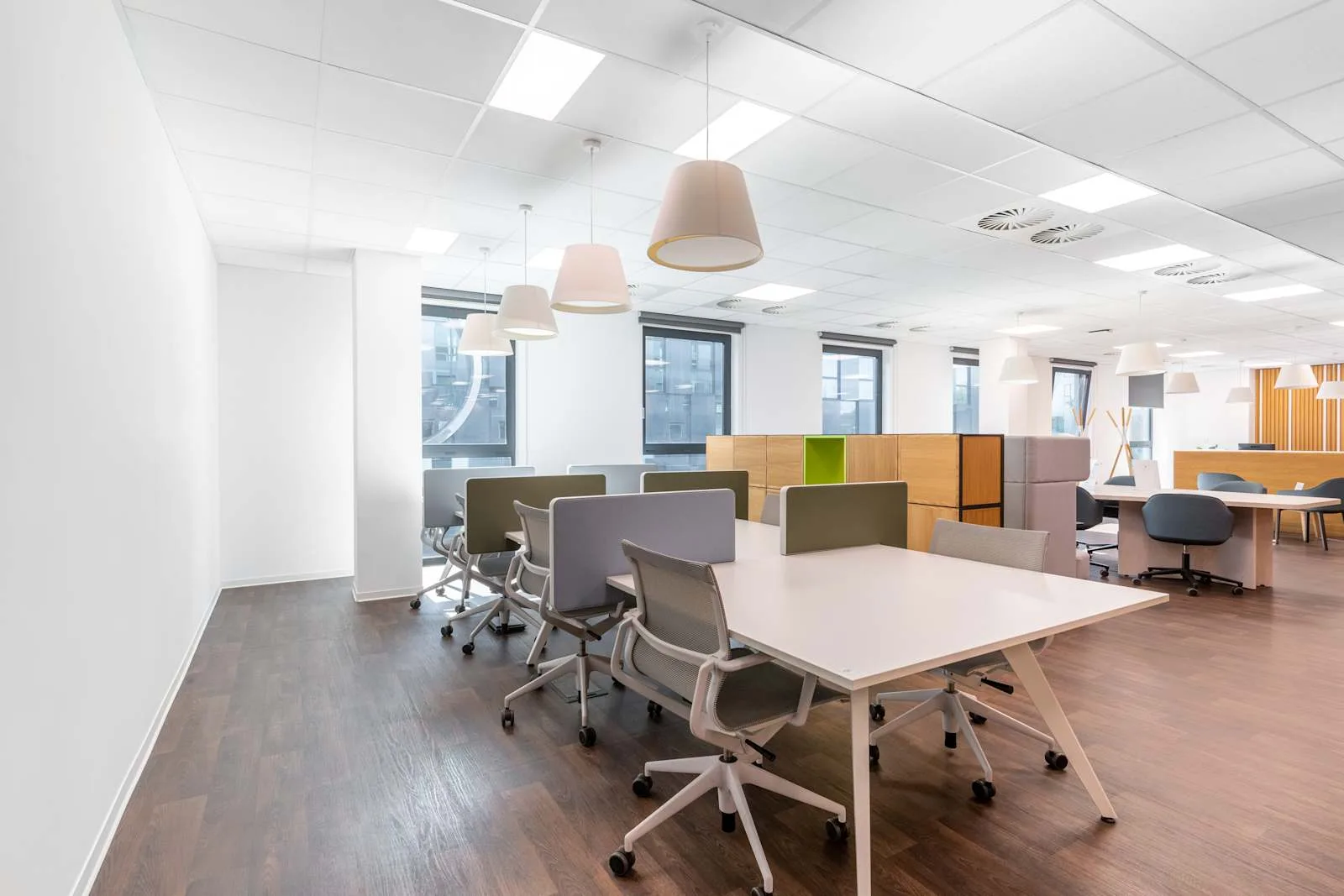 Regus KRAKOW, Equal Park Building B, Open-plan office, Krakow