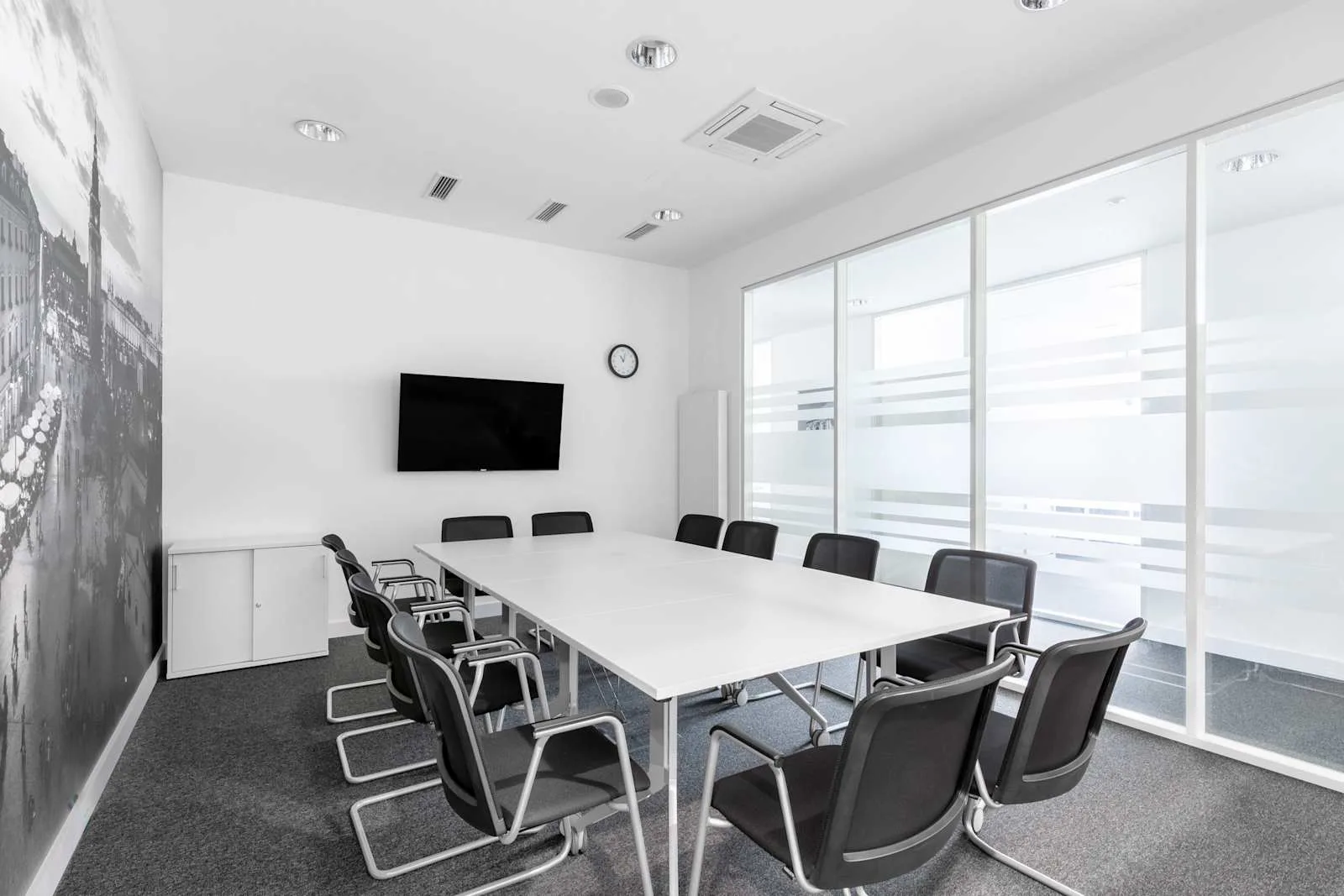 Regus KRAKOW, Graffit House, Meeting room for 10 people, Krakow