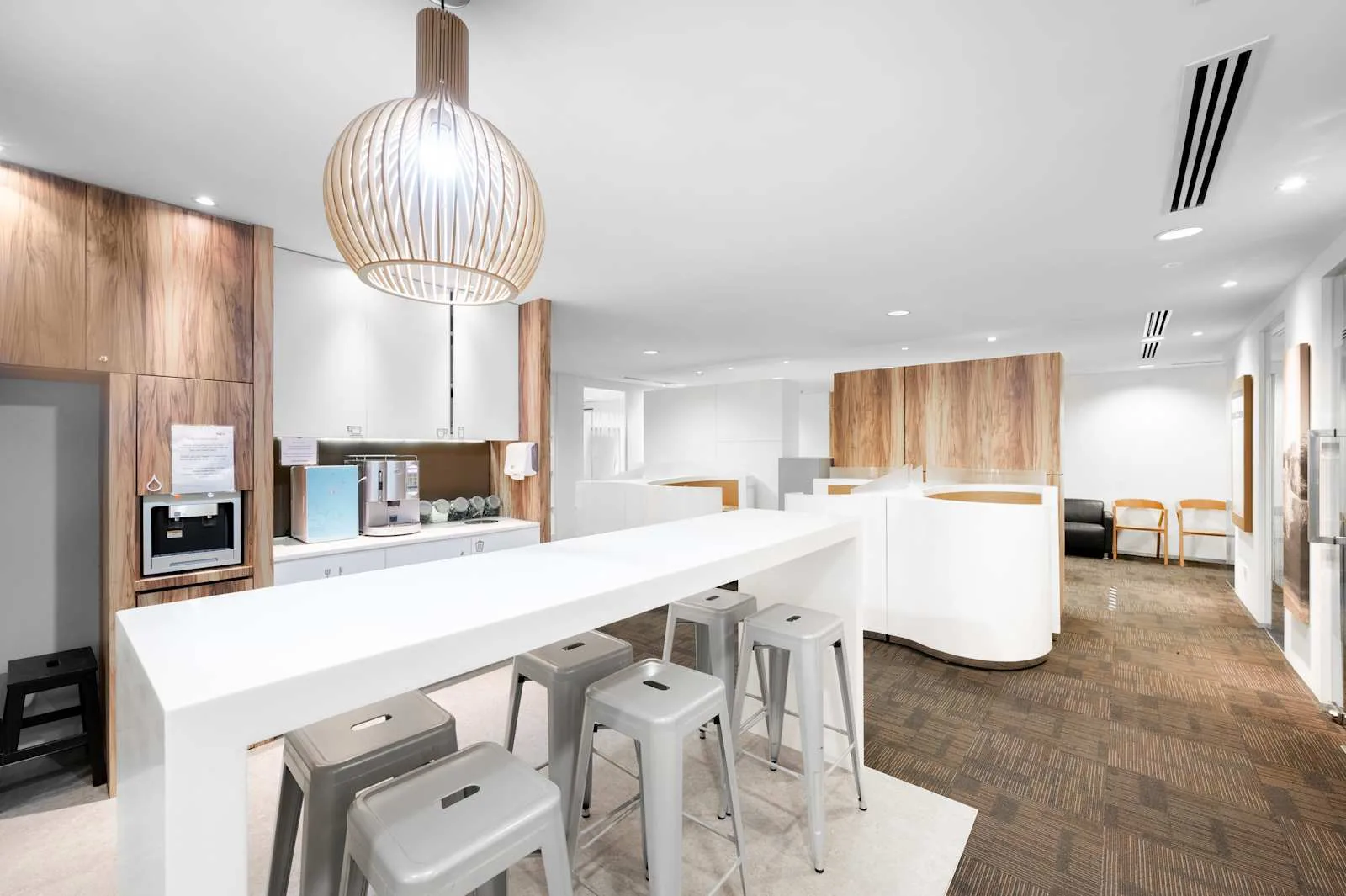 Regus KUALA LUMPUR, Menara IGB, Kitchen, Kuala Lumpur