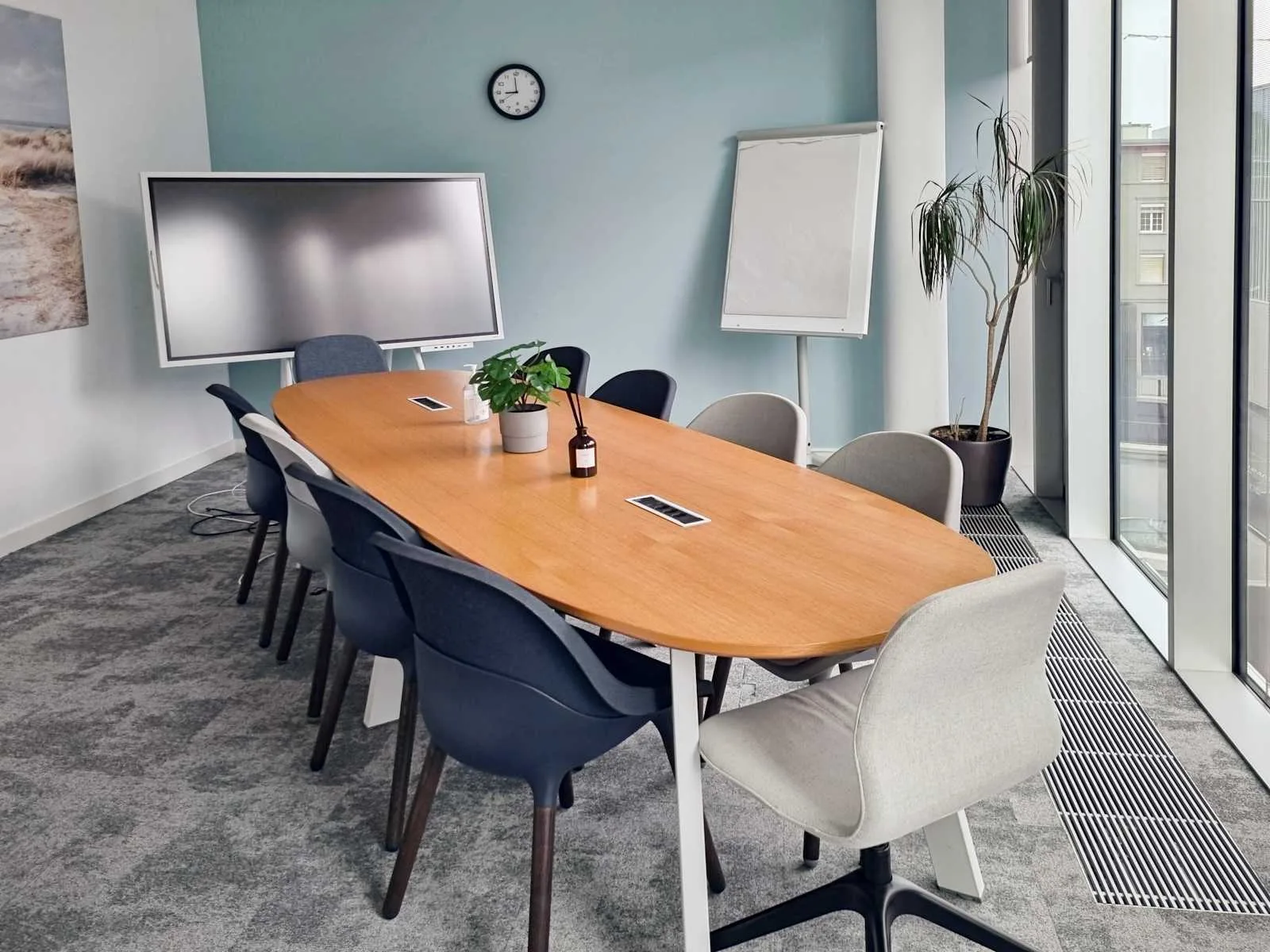 Regus LAUSANNE, City Flon, Besprechungsraum für 8 Personen, Lausanne