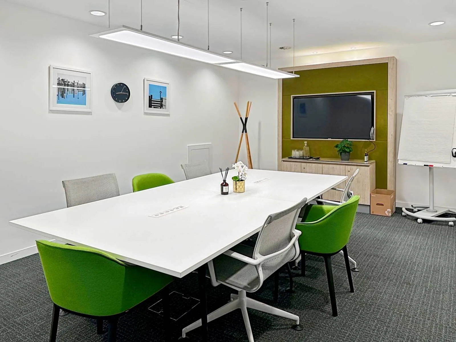 Regus LAUSANNE, Main Station, Besprechungsraum für 8 Personen, Lausanne
