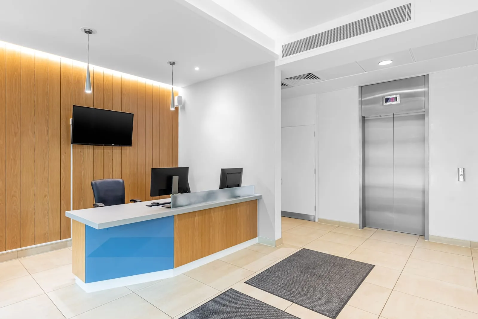 Regus LEATHERHEAD, Kingston Road, Reception, Leatherhead
