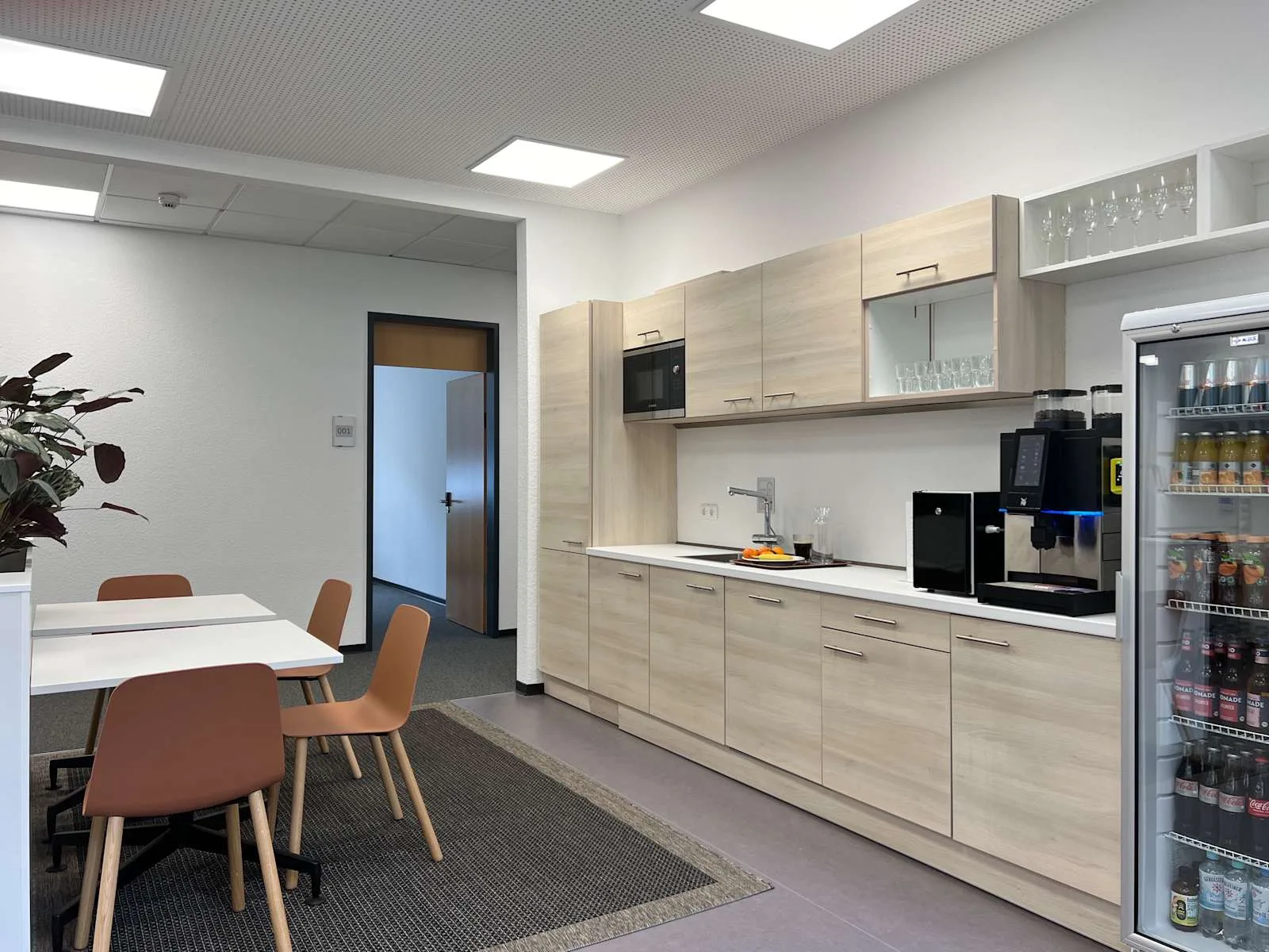 Regus LEIPZIG, Atrium, Kitchen, Leipzig