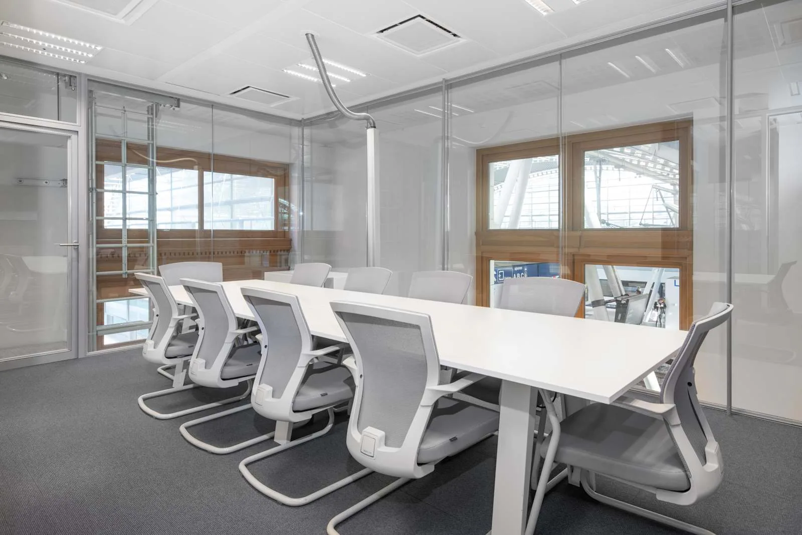 Regus LEUVEN, Railway Station Regus Express, Vergaderruimte voor 10 personen, Leuven
