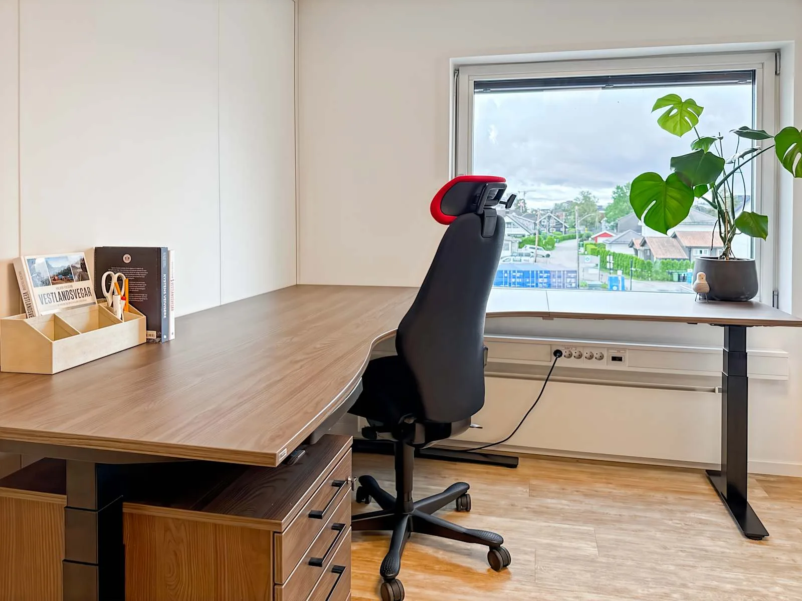 Regus Lillestrøm, Elvesvingen, Private office, 1 desk, Lillestrøm