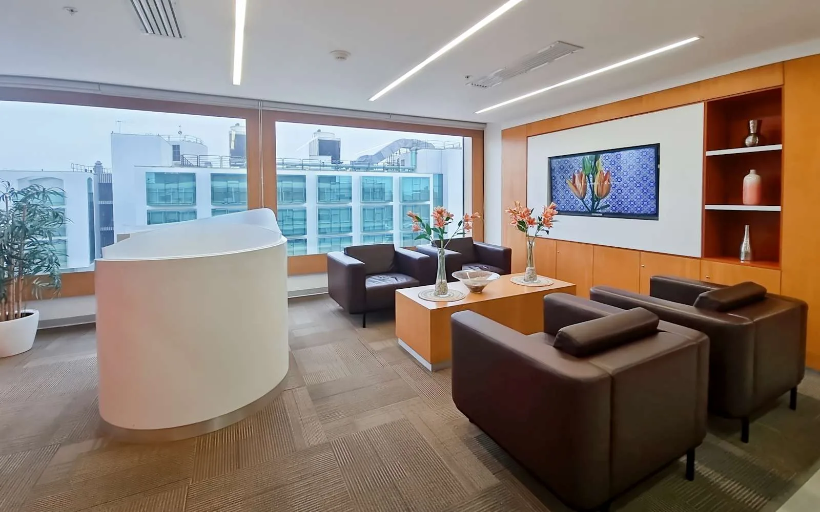 Regus LIMA, Real Ocho San Isidro, Recepción, Lima