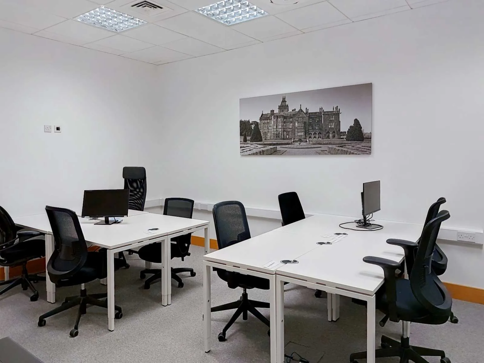 Regus LIMERICK, Castletroy, Bureau privatif 8 postes, Limerick