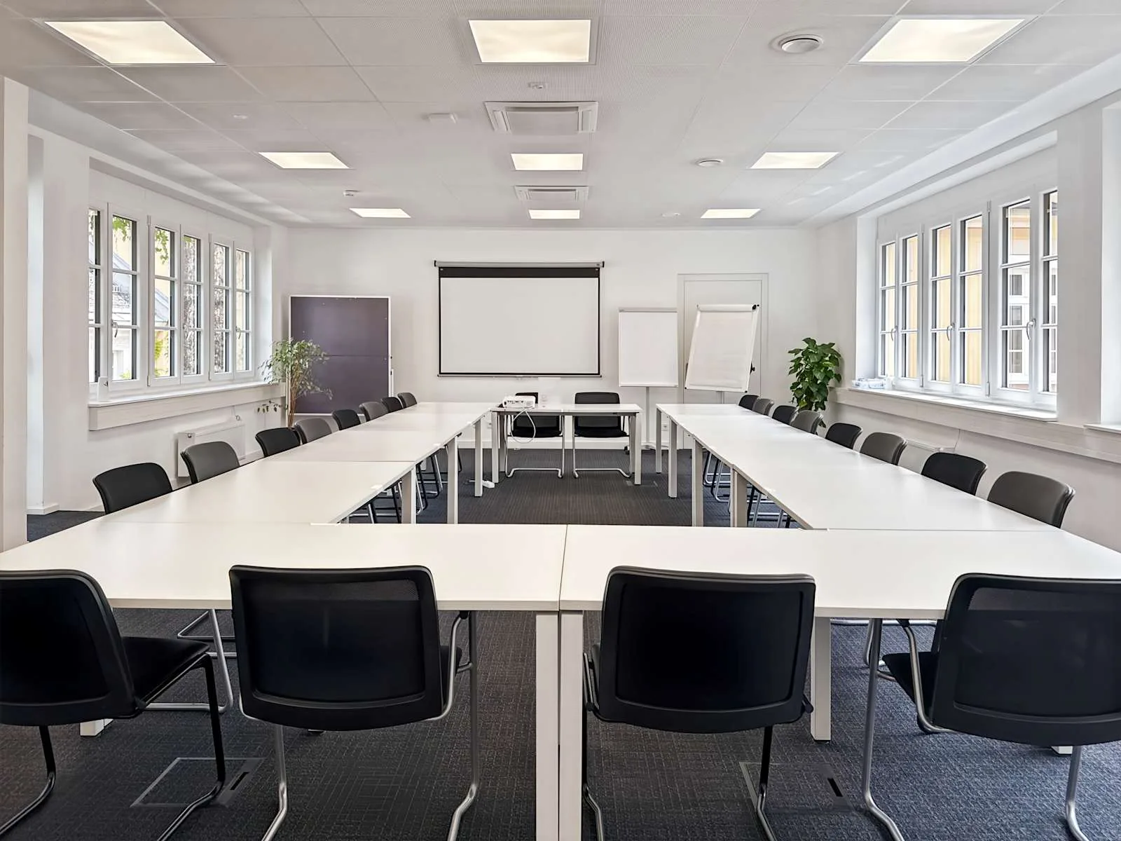 Regus LINZ, Promenade, Schulungsraum für 20 Personen, Linz