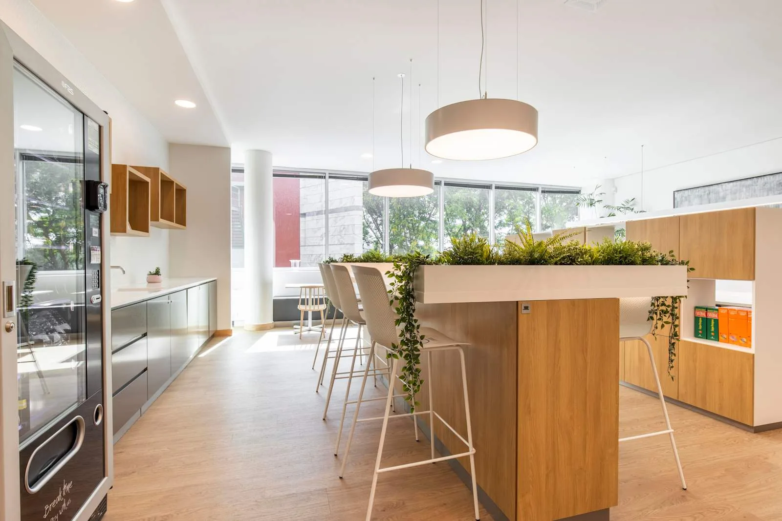 Regus LISBON, Quinta da Fonte, Cafetaria, Oeiras