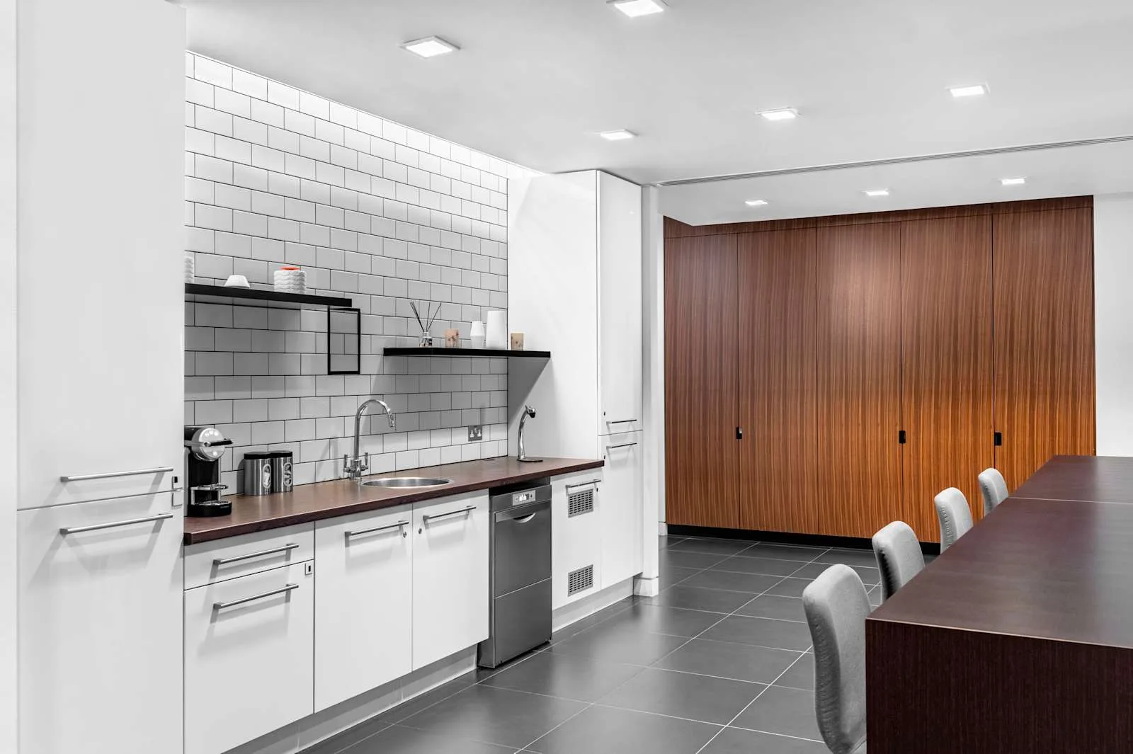 Regus LONDON, Paddington - 2 Kingdom Street, Kitchen, London