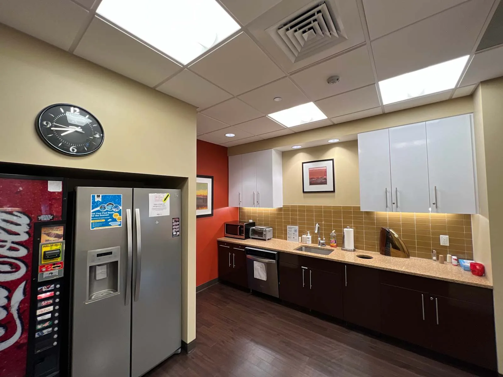 Regus MA, Wakefield – Edgewater Place, Kitchen, Wakefield, MA