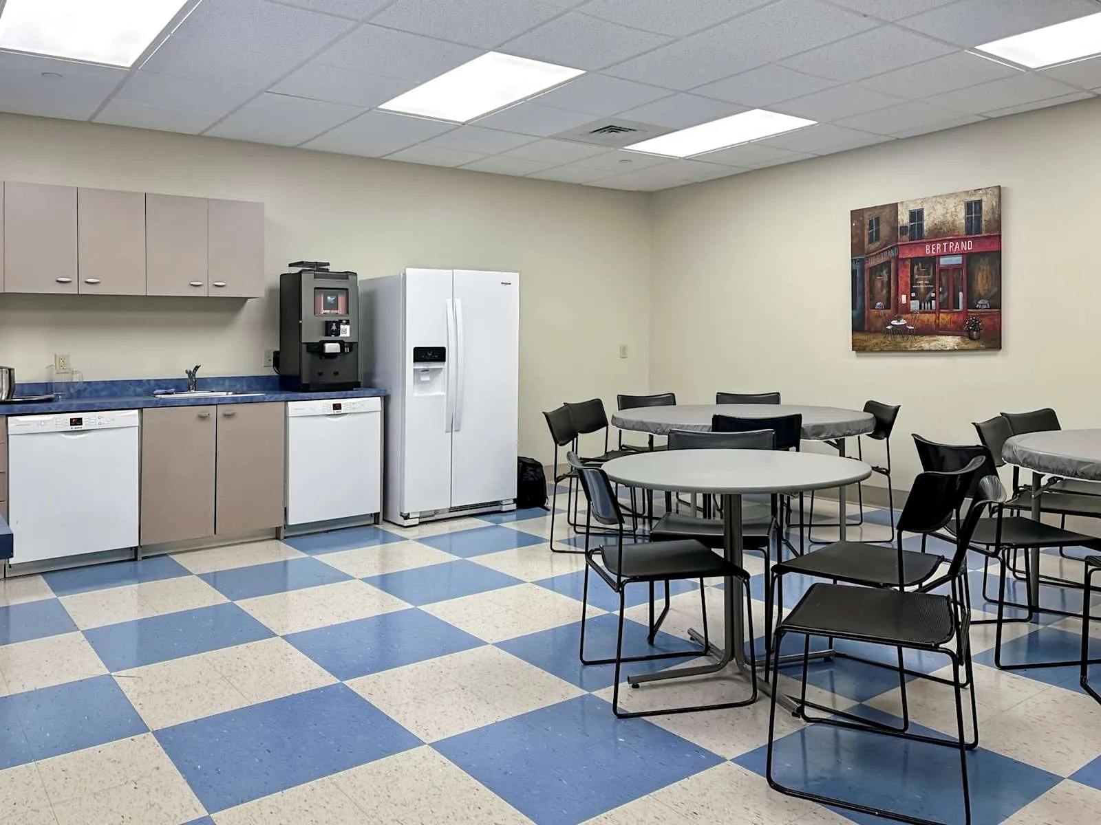 Regus MA, Worcester - 370 Main Street, Cafeteria, Worcester, MA