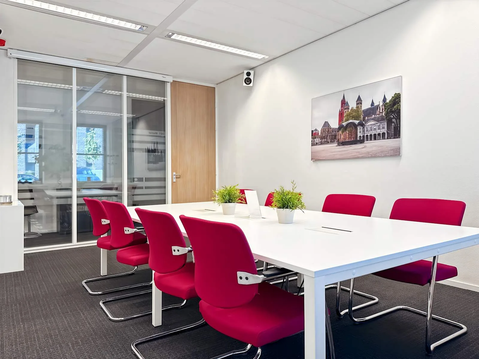 Regus MAASTRICHT, Randwyck, Salle de réunion 8 personnes, Maastricht