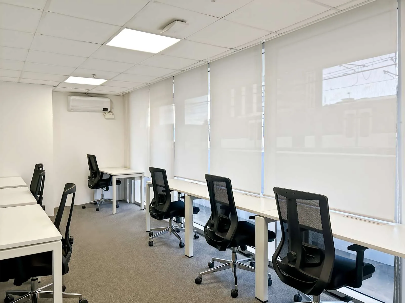 Regus Mandaluyong, AMA Tower, Open-plan office, Mandaluyong
