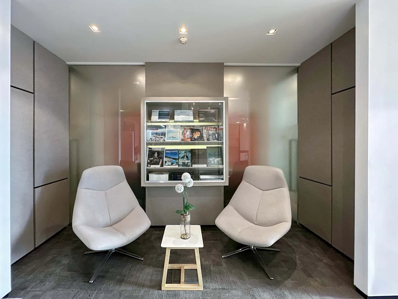 Regus MANILA, Zuellig Building Makati, Lounge, Makati City