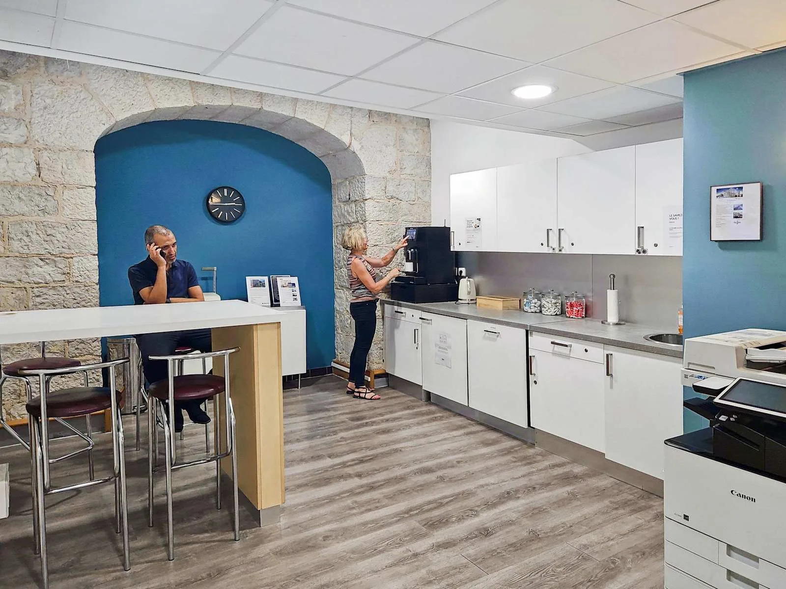 Regus MARSEILLE, Les Docks, Kitchen, Marseille