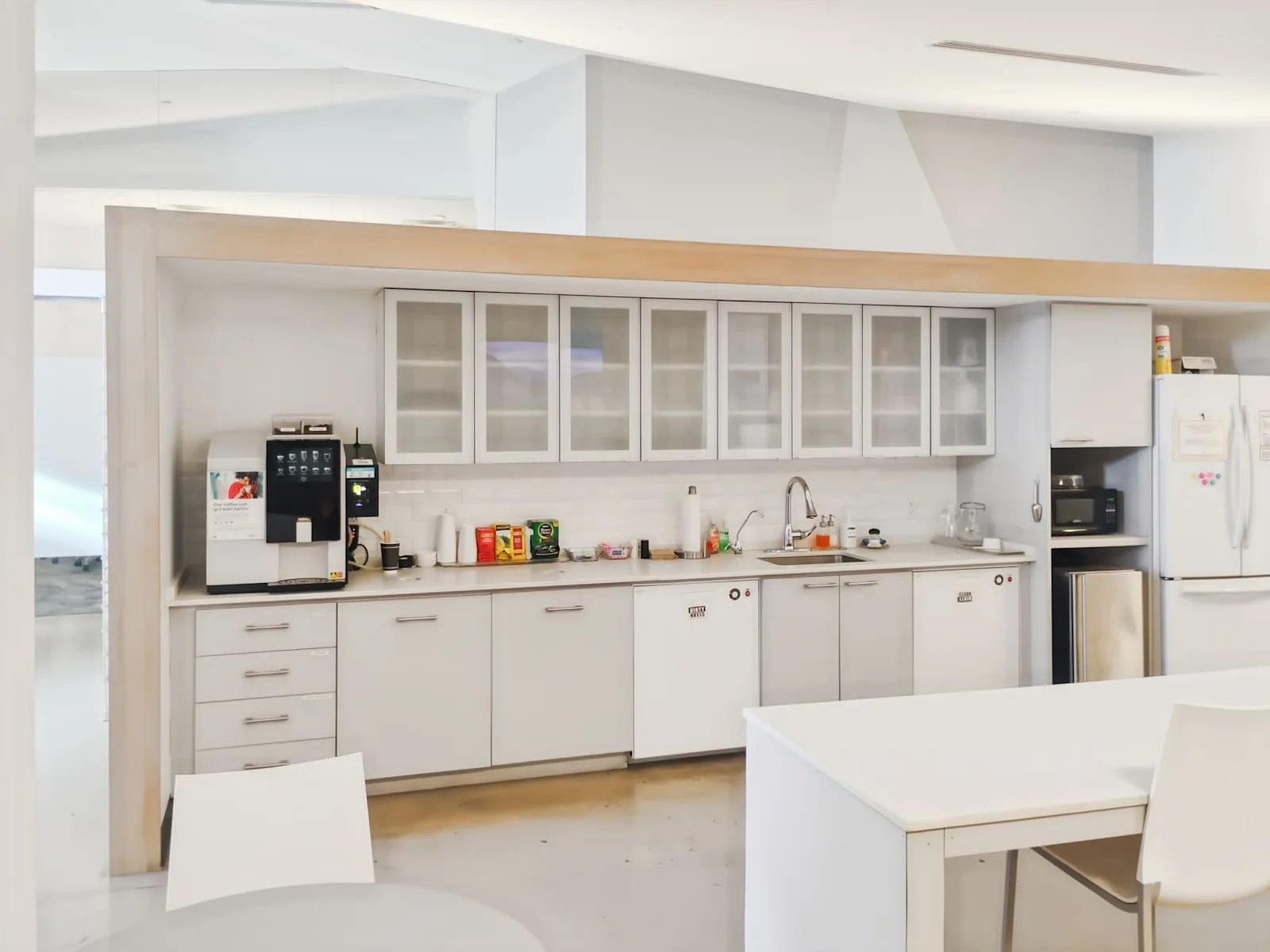Regus MD, Annapolis - Towne Center, Kitchen, Annapolis, MD