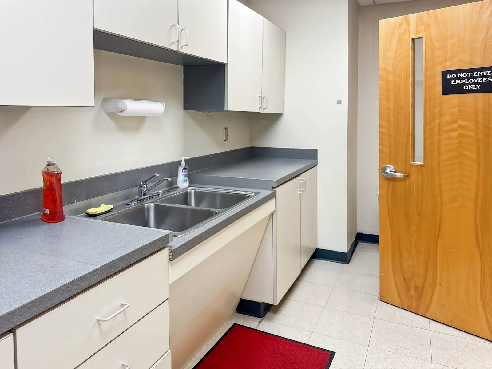 Regus MD, Hagerstown - W Washington St, Kitchen, Hagerstown, MD