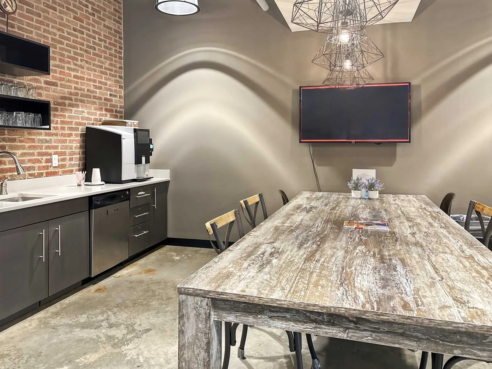 Regus MD, North Bethesda - Pike & Rose, Kitchen, North Bethesda, MD