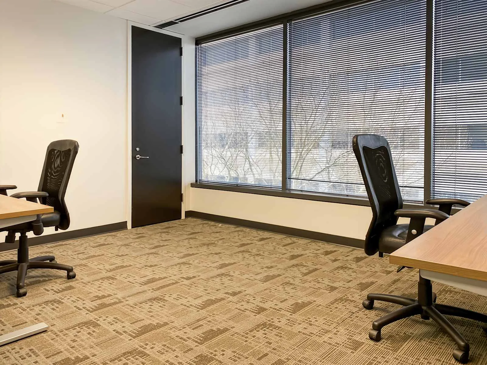 Regus MD, Rockville - 2275 Research Blvd, Private office, 2 desks, Rockville, MD