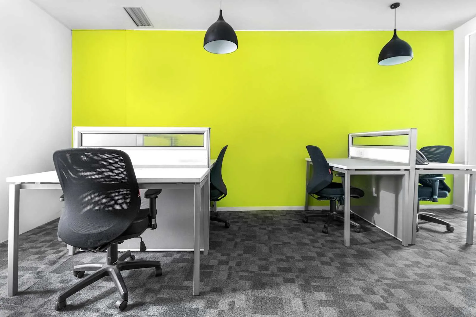Regus MEDAN, Forum Nine, Private office, 4 desks, Medan