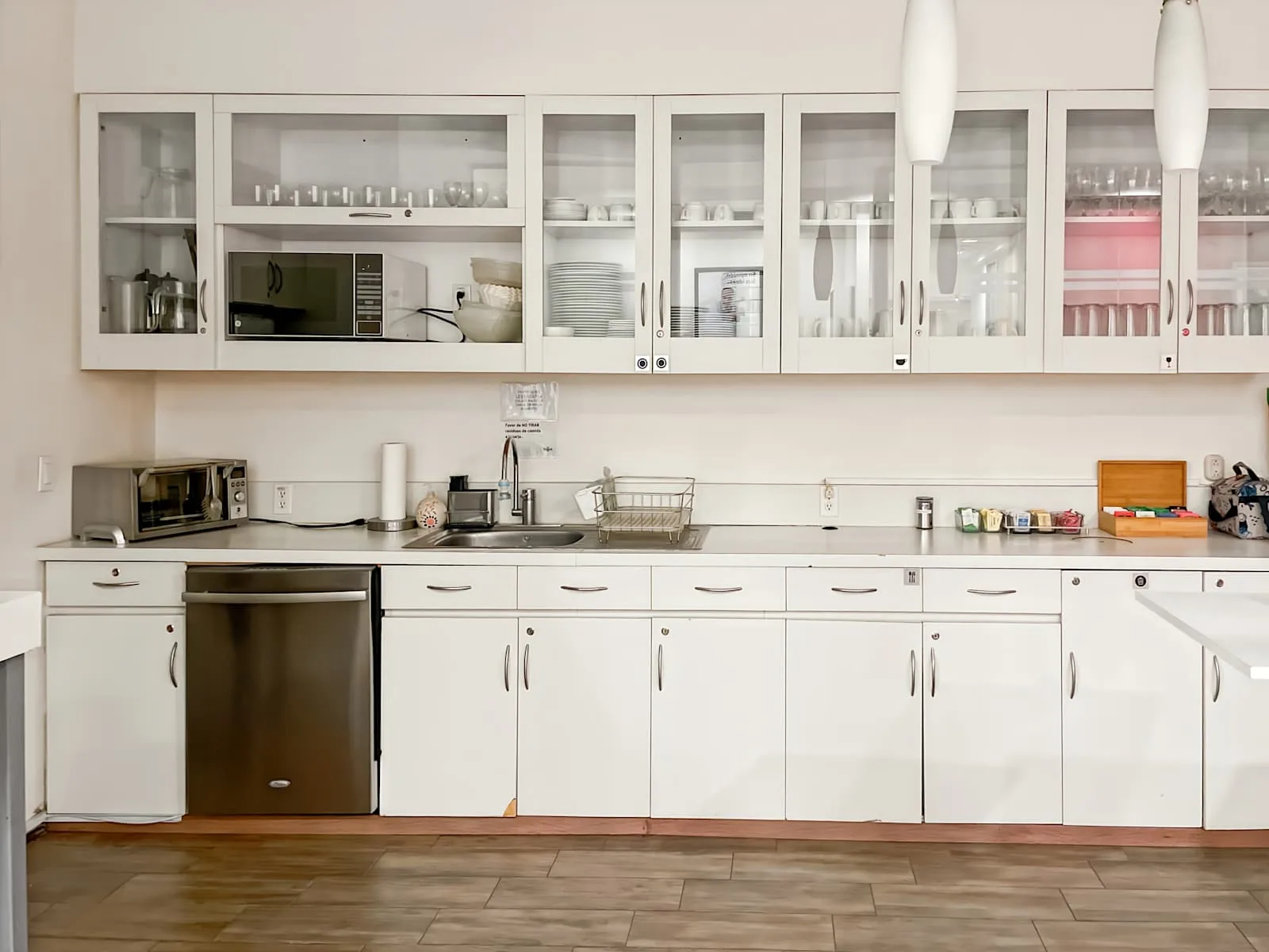 Regus MEXICO CITY, Magenta Reforma, Kitchen, Mexico City