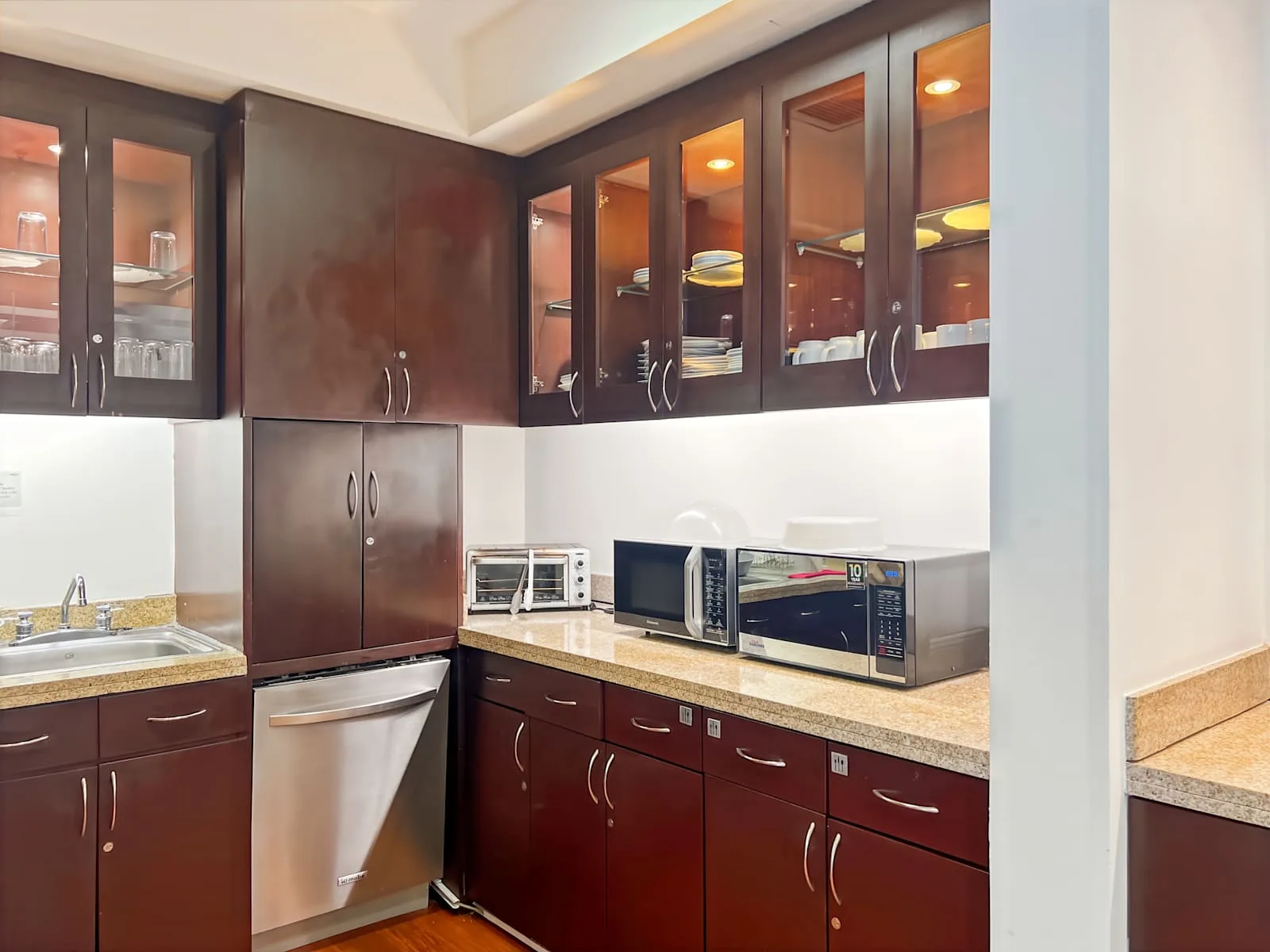 Regus MEXICO CITY, Reforma - New York Life, Kitchen, Mexico City