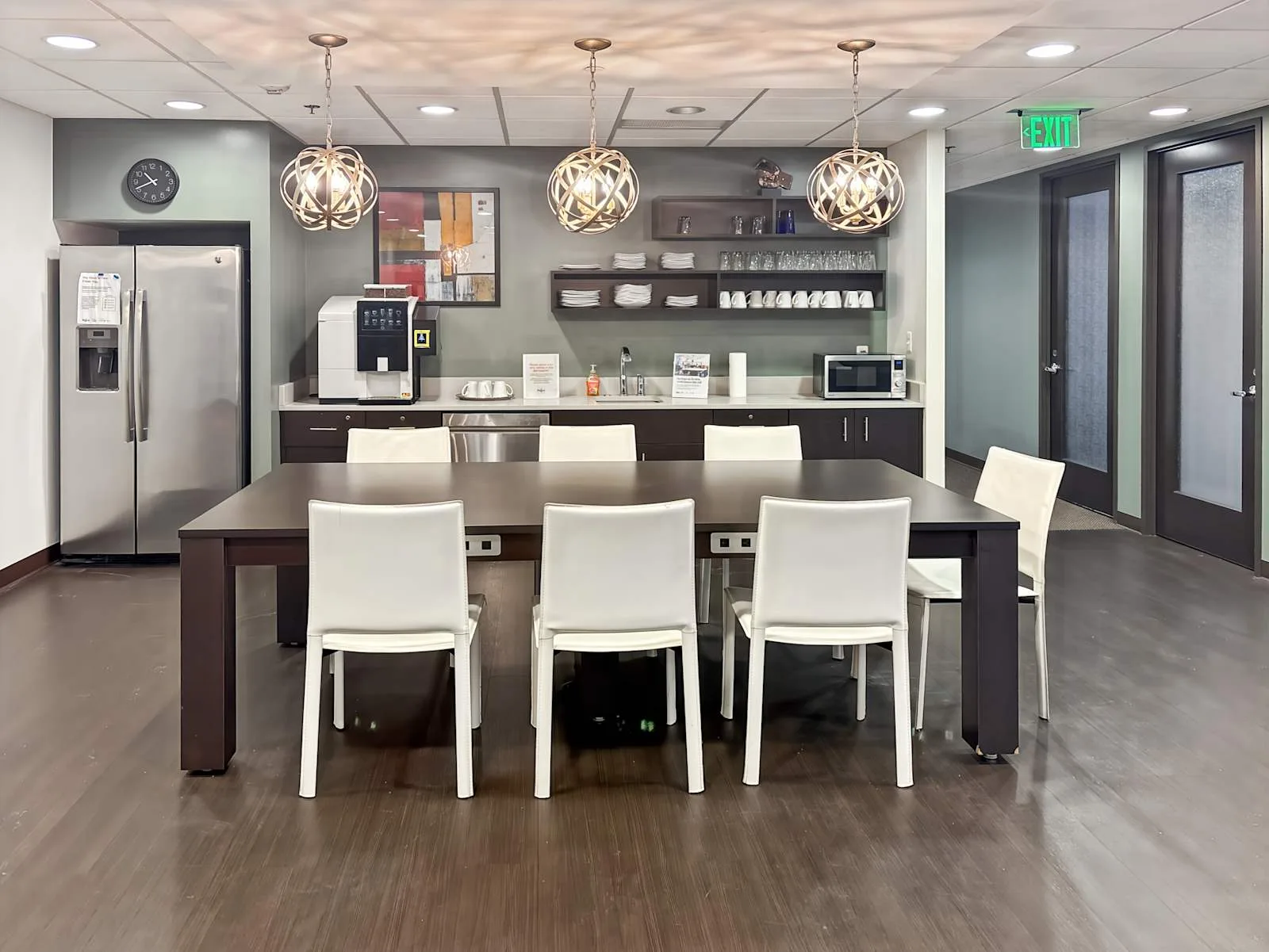 Regus MI, Bloomfield Hills - Bloomfield Hills, Kitchen, Bloomfield Hills, MI