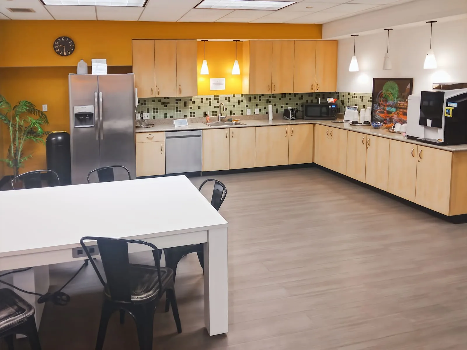 Regus MI, Grand Rapids - Downtown Grand Rapids, Kitchen, Grand Rapids, MI