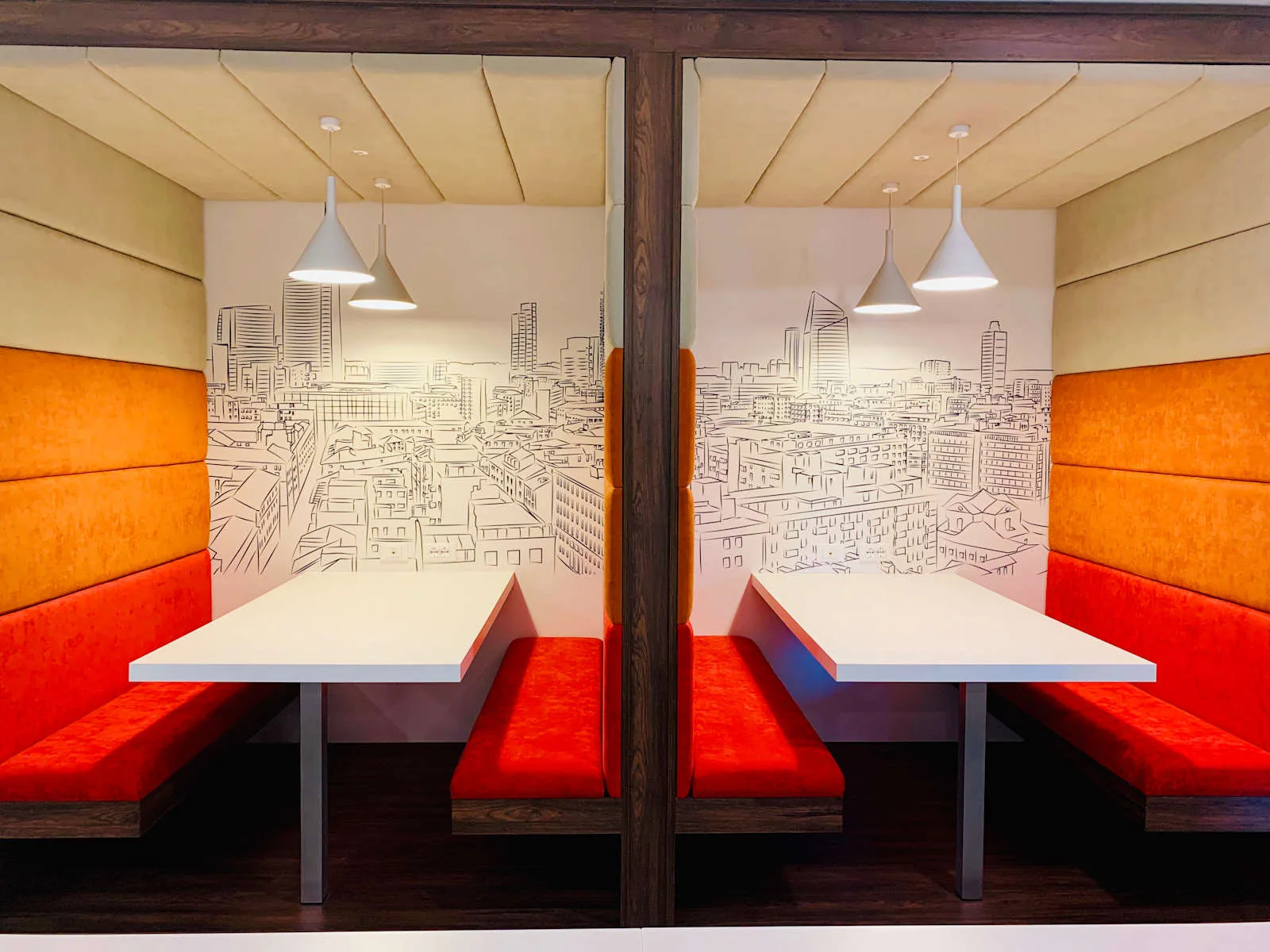 Regus MILAN, Bisceglie, Cabina telefonica, Milano