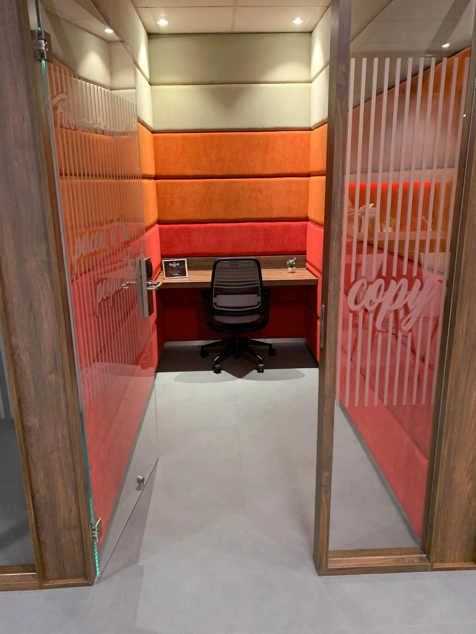 Regus MILAN, Bisceglie, Phone booth, Milan
