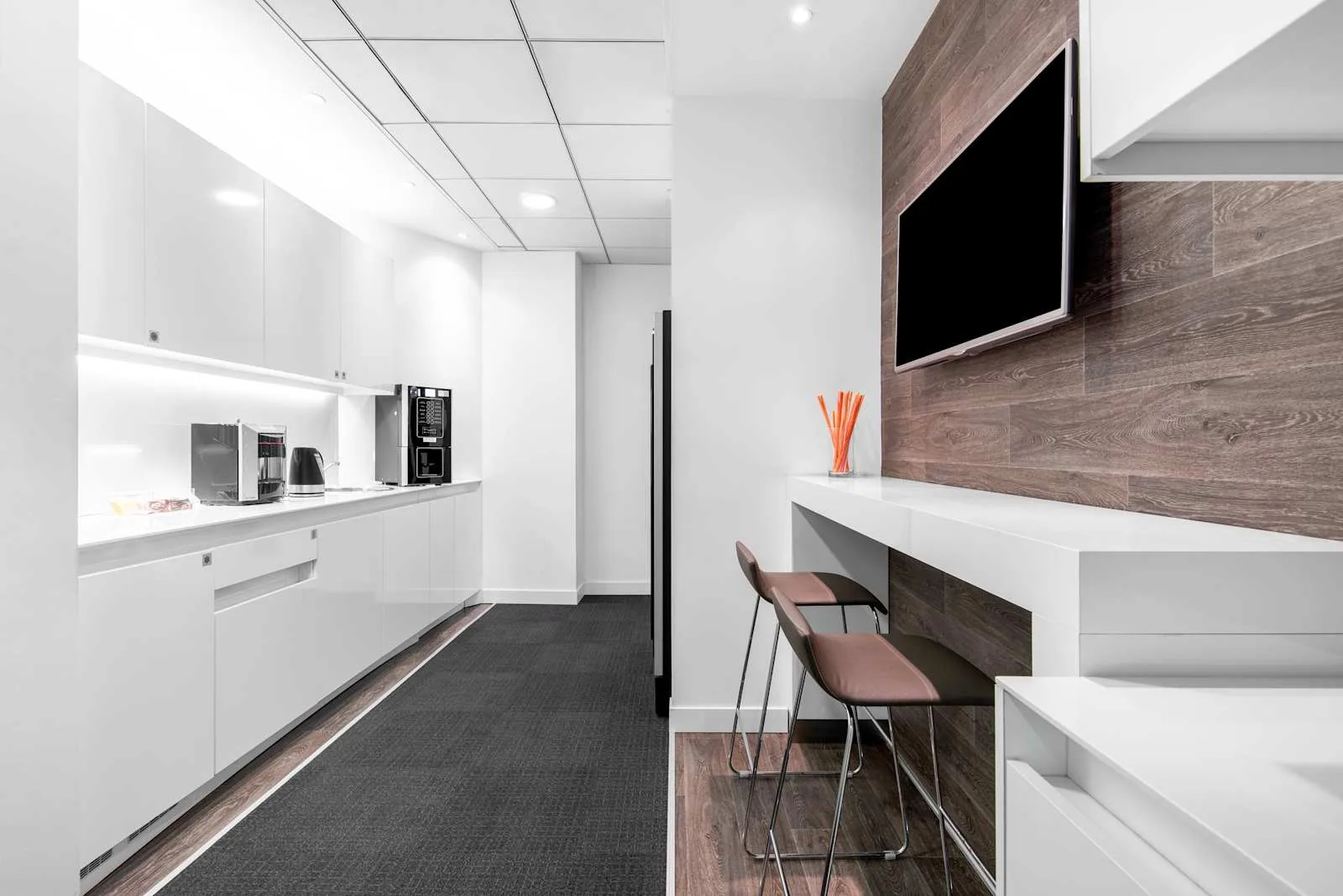 Regus MILAN, Galleria Vittorio Emanuele, Cuisine, Milan