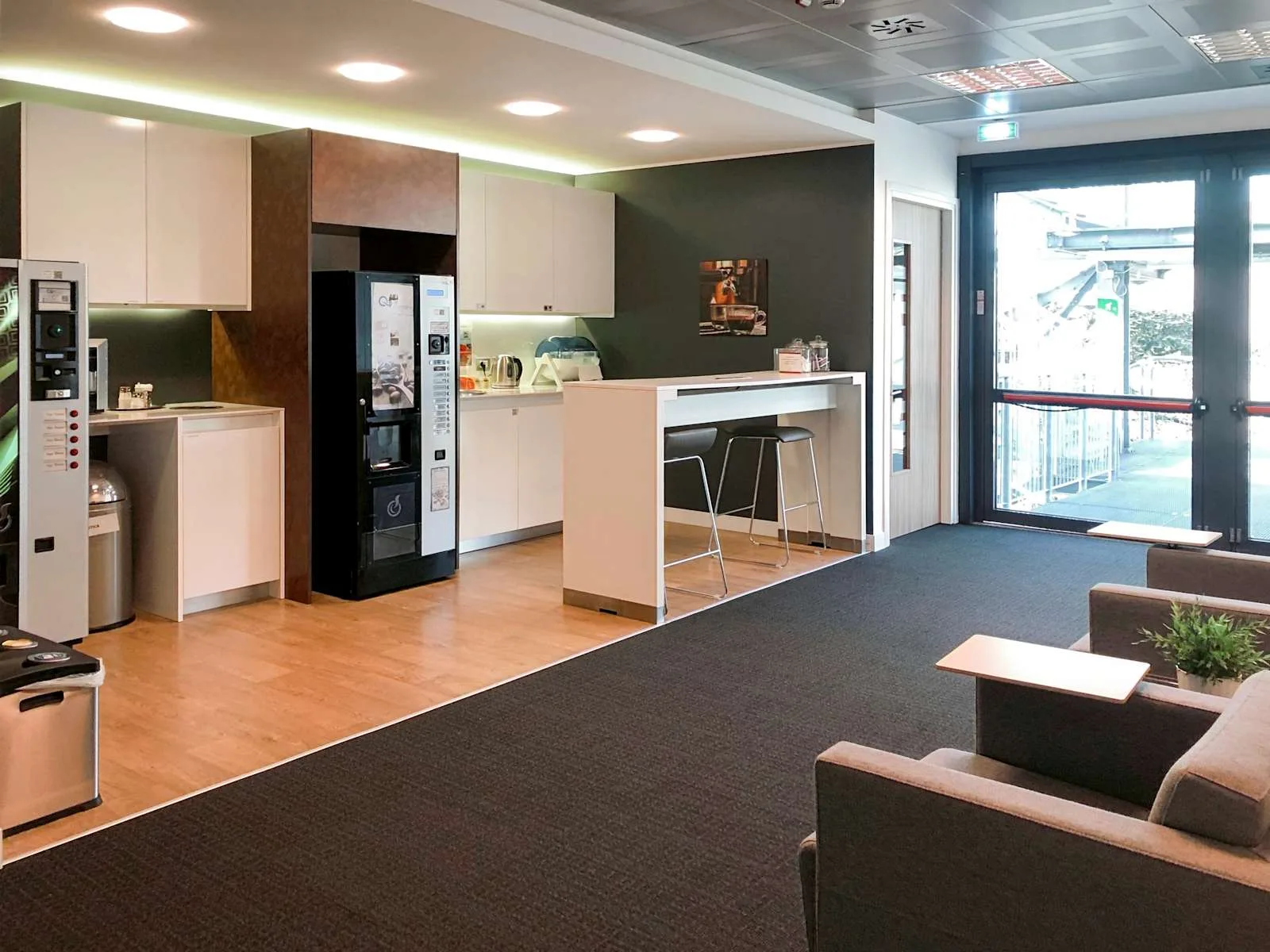Regus MILAN, Linate, Kitchen, Milan