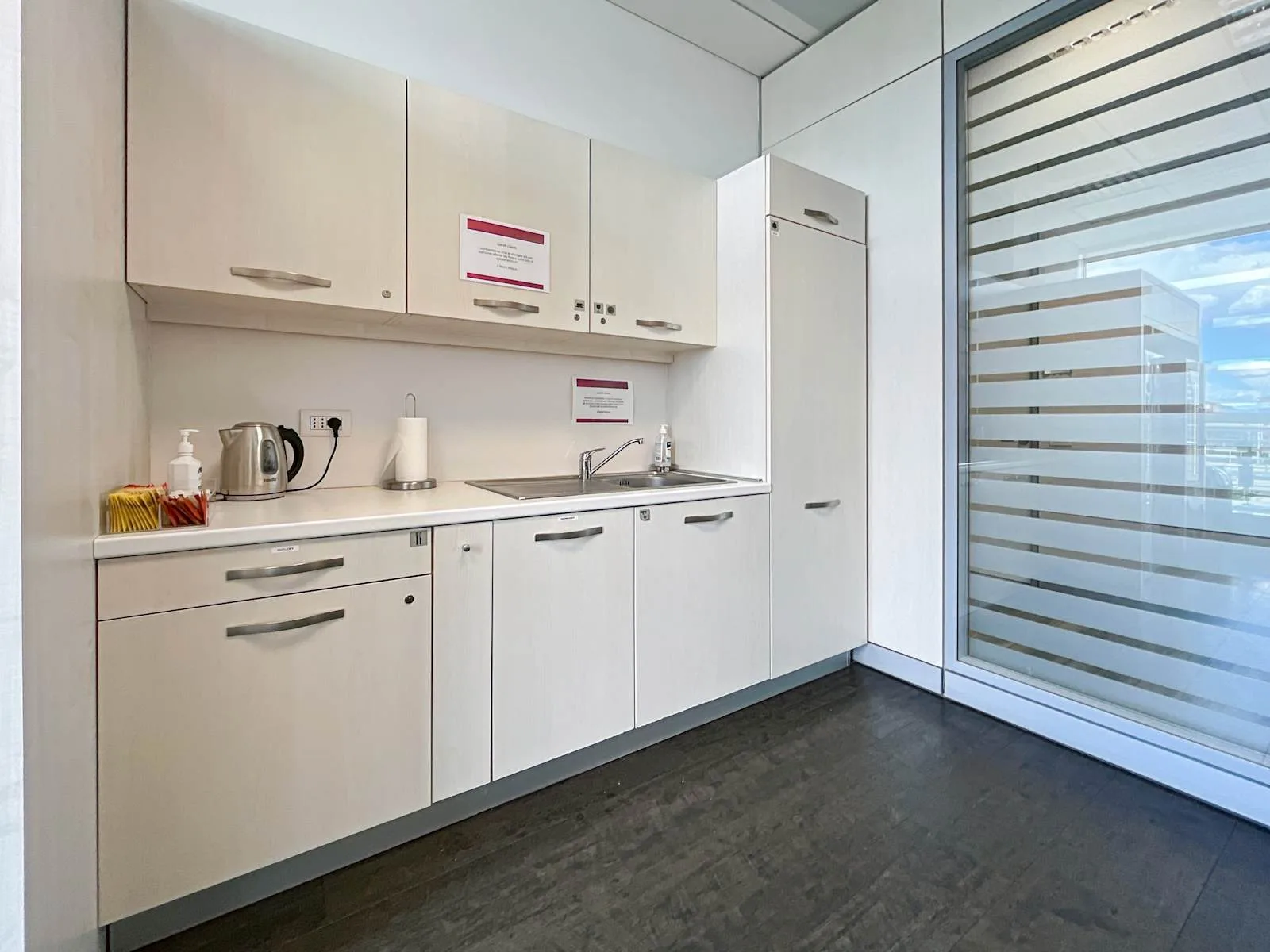 Regus MILAN, Maciachini Center, Cucina, Milano