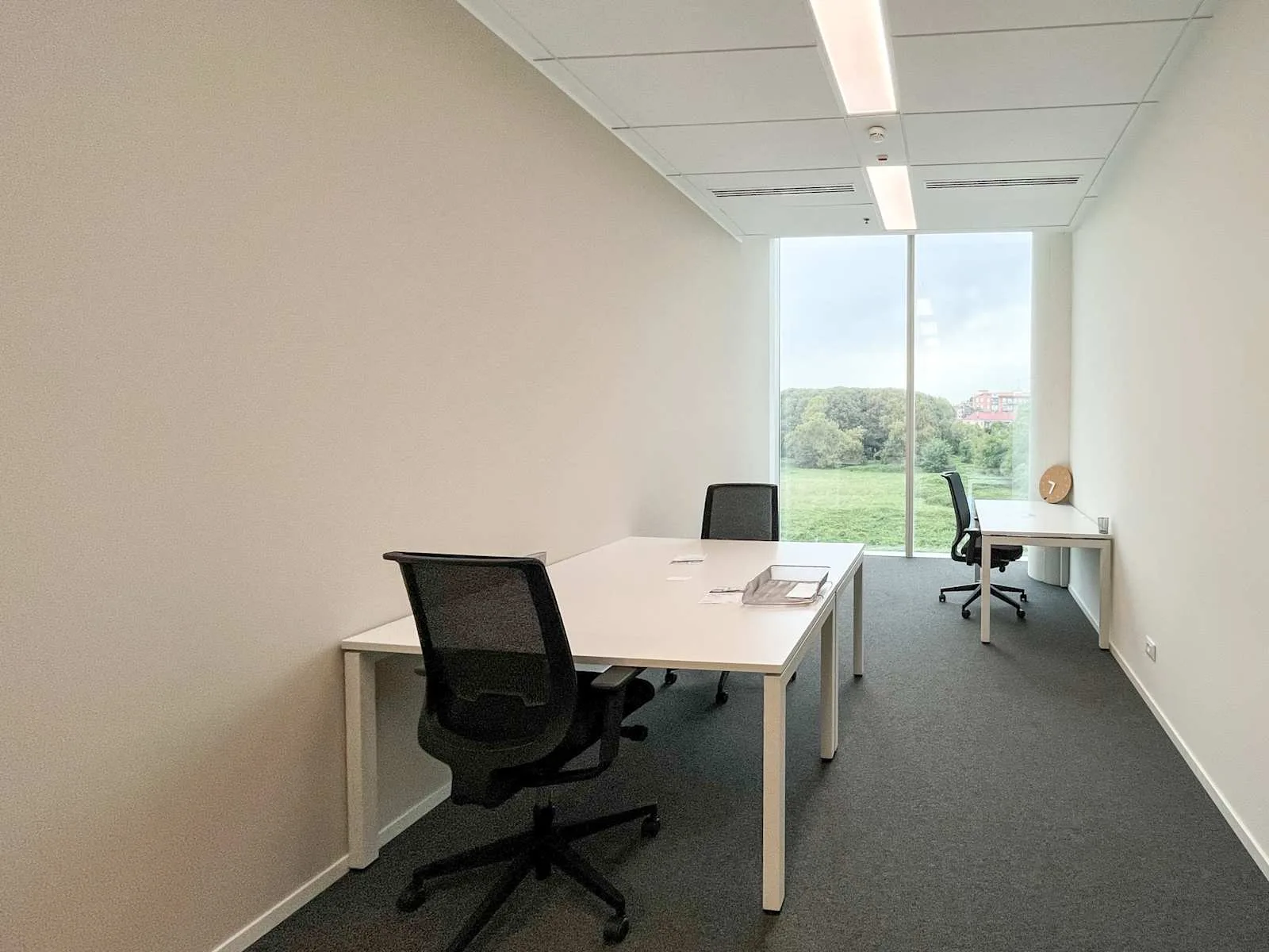 Regus Milan, Park West, Bureau privatif 3 postes, Milan