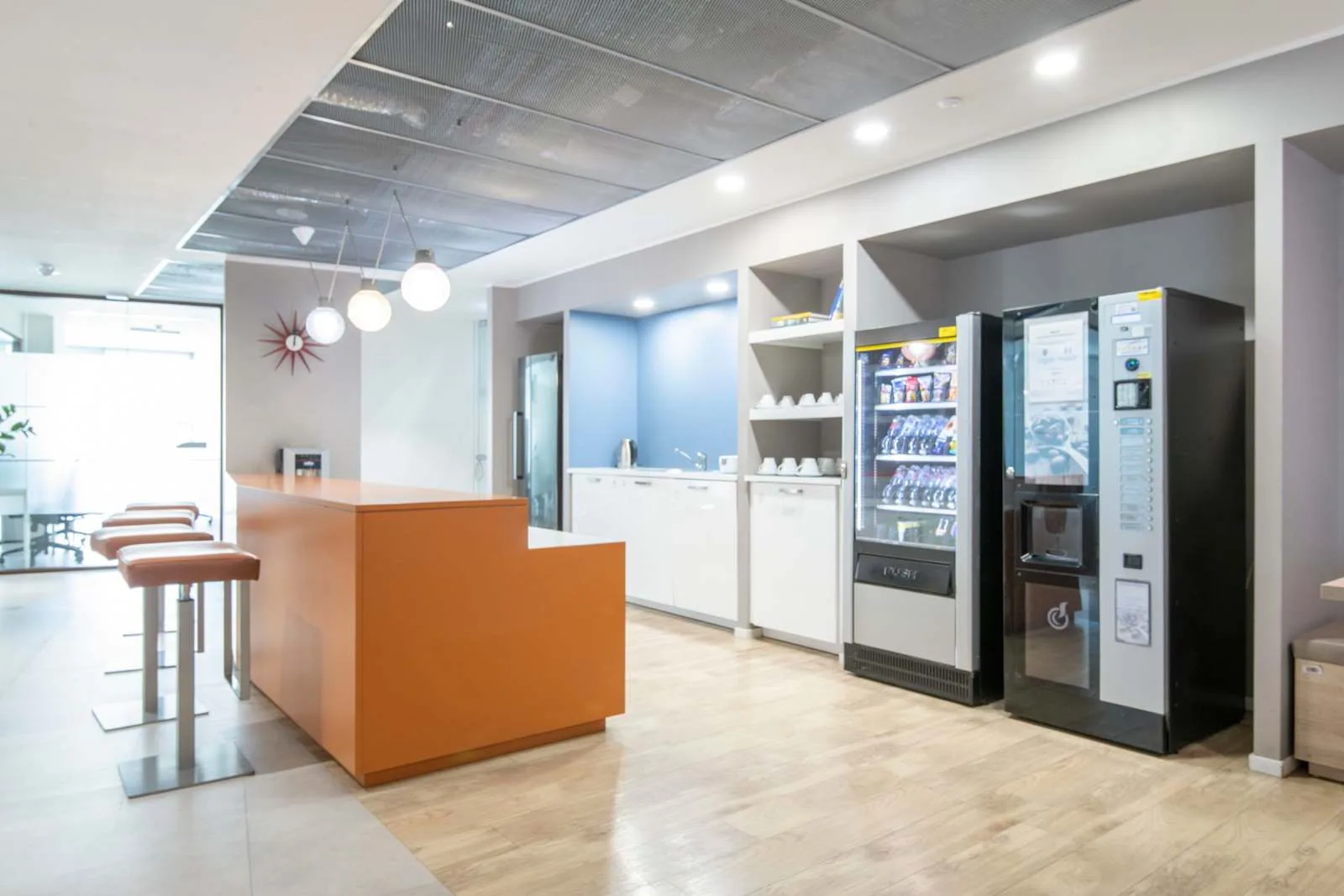 Regus MILAN, Tortona, Caffetteria, Milano