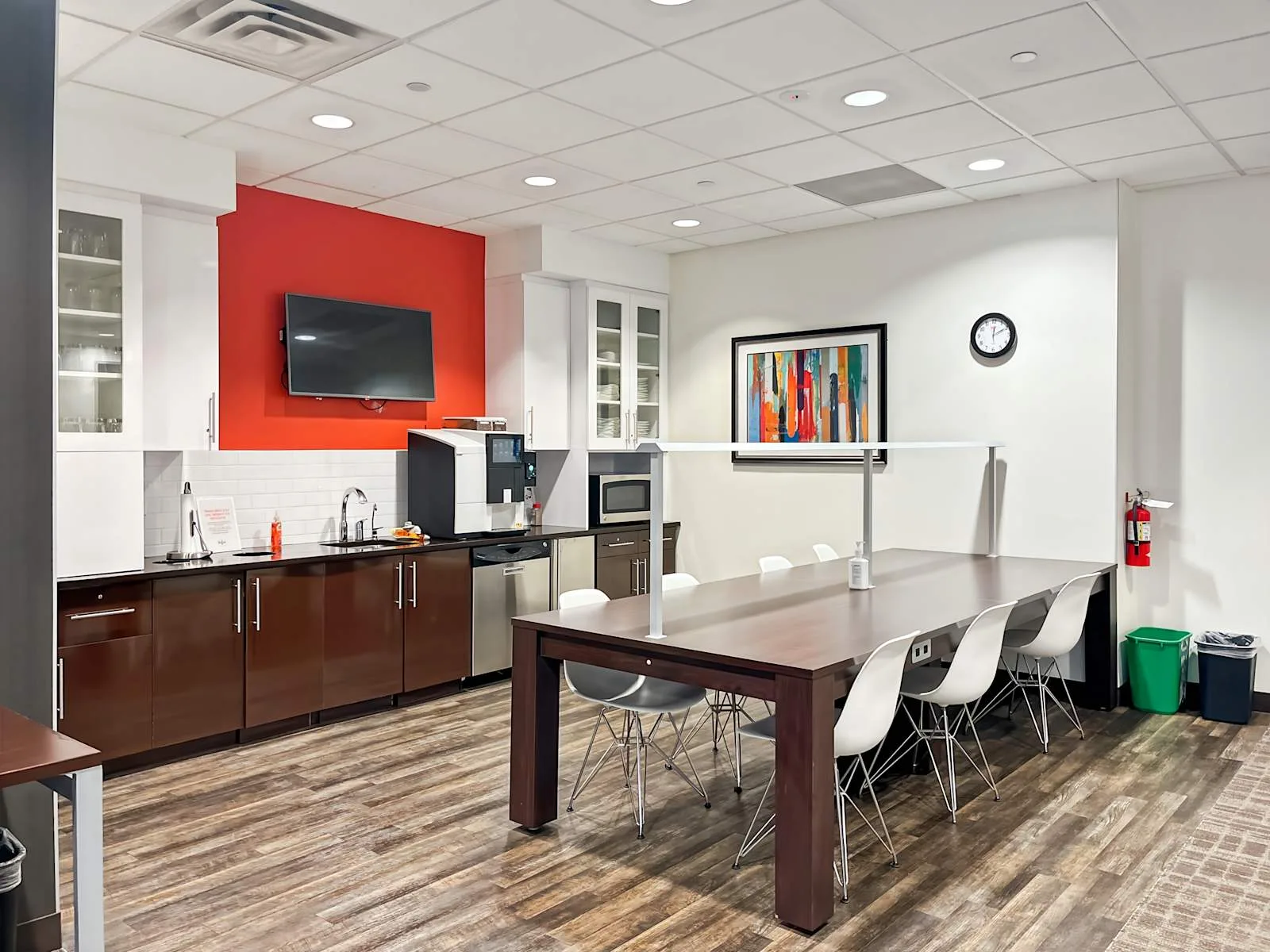 Regus MN, Edina - Grandview Square, Kitchen, Edina, MN