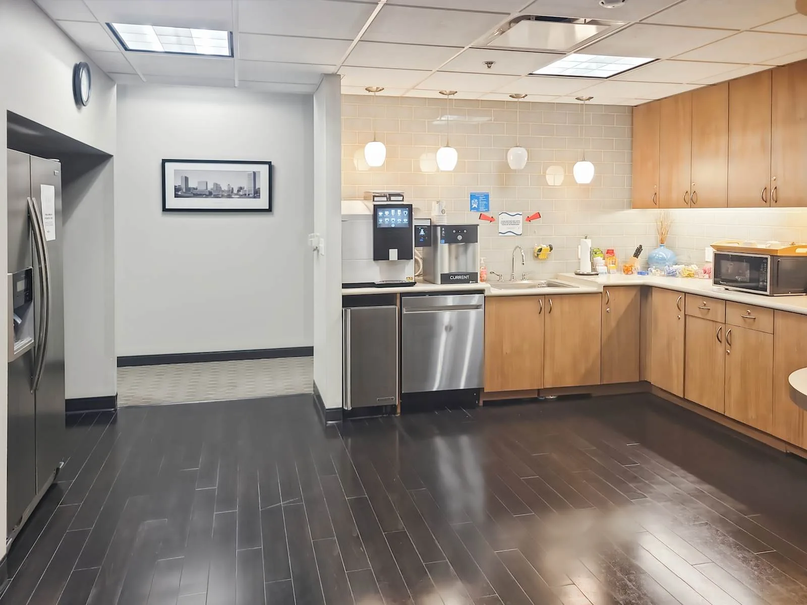 Regus MO, Kansas City - Zona Rosa, Kitchen, Kansas City, MO