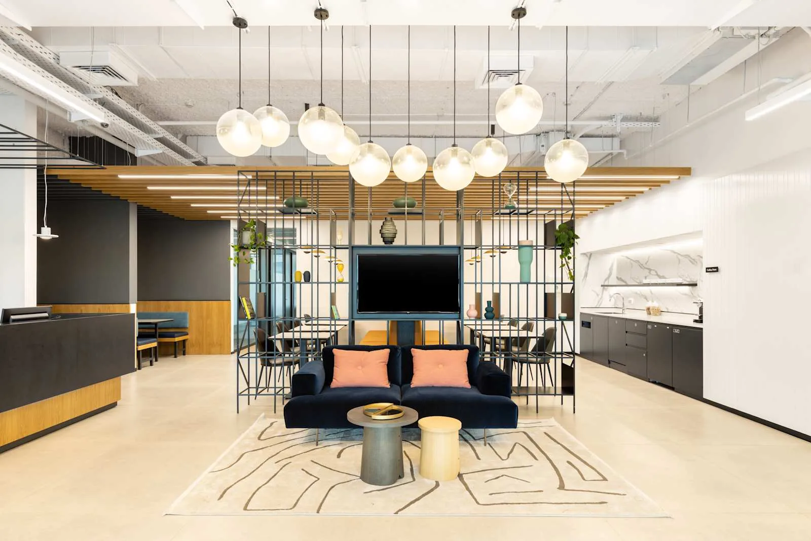 Regus Modi'in, Dam HaMacbim Street, Lounge, Modi'in-Maccabim-Re'ut
