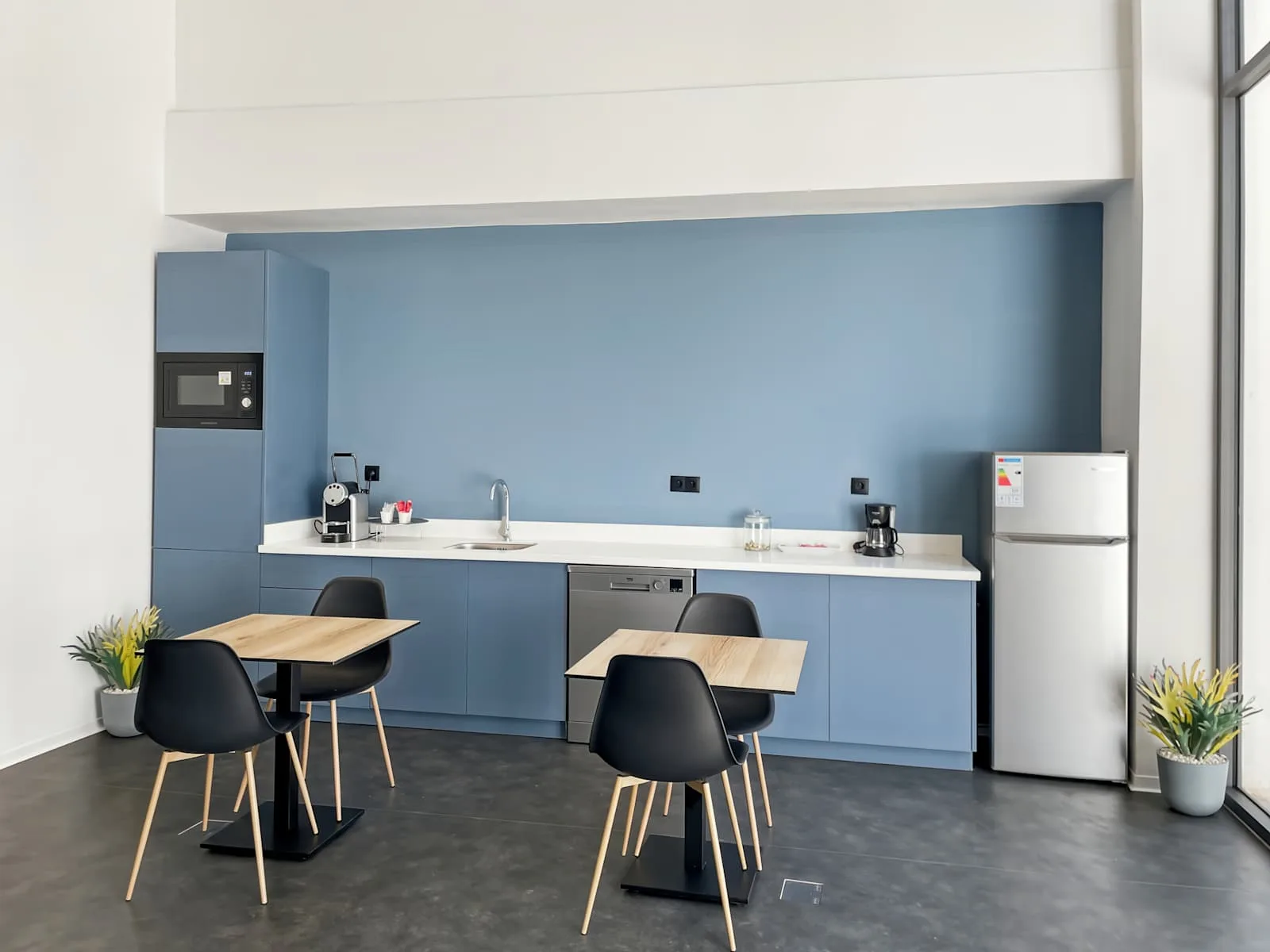 Regus Mohammedia, Fdala Business Center, Kitchen, Mohammedia, Morocco