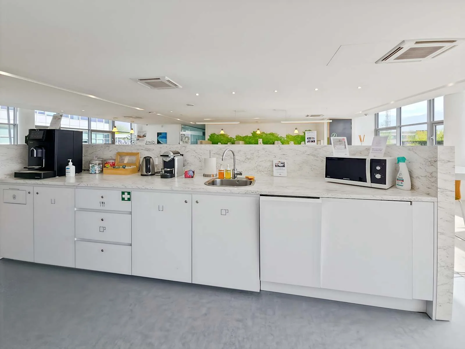 Regus Montbonnot Valley, Kitchen, Montbonnot-Saint-Martin
