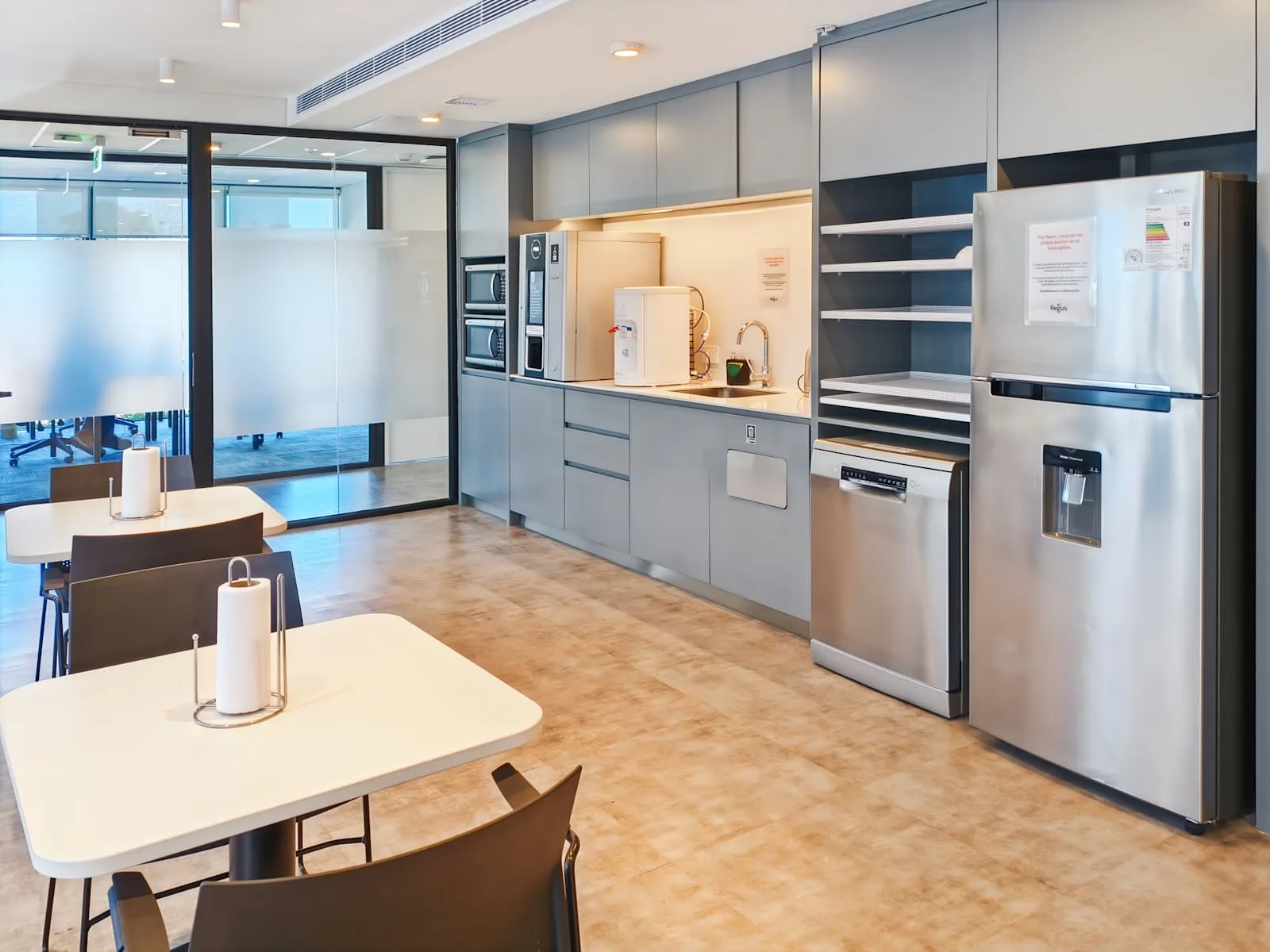 Regus Montevideo, Carrasco Valley, Kitchen, Montevideo
