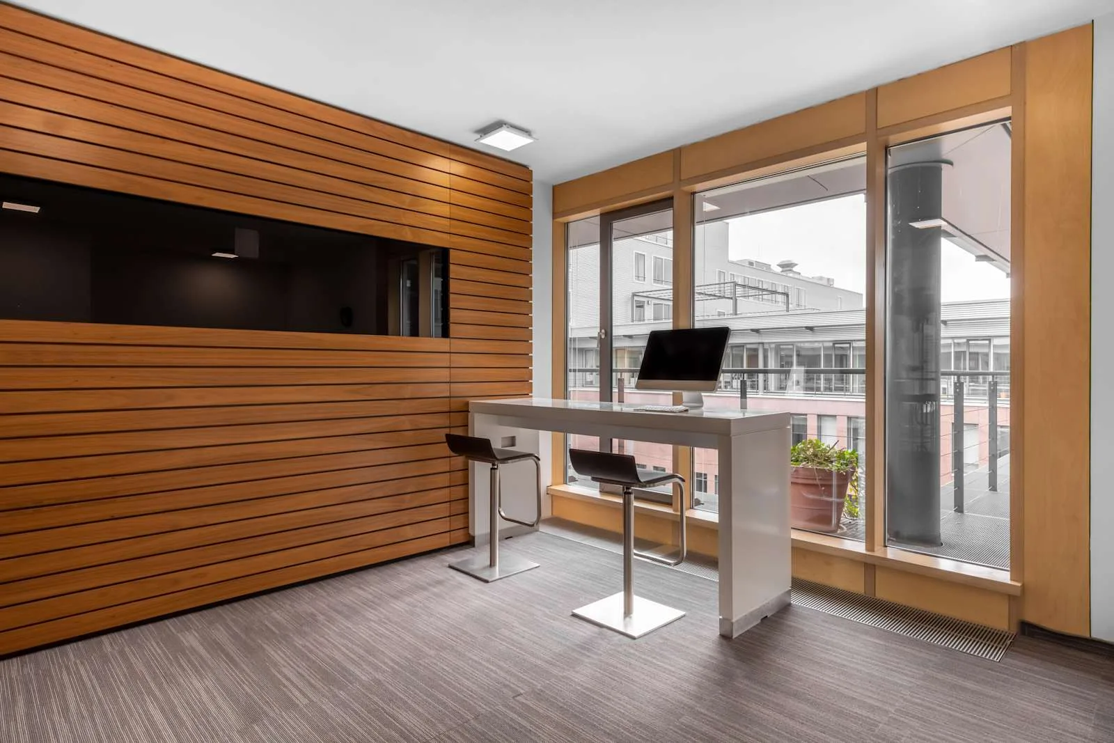 Regus MUNICH, Laim, Privatbüro mit 2 Arbeitsplätzen, München