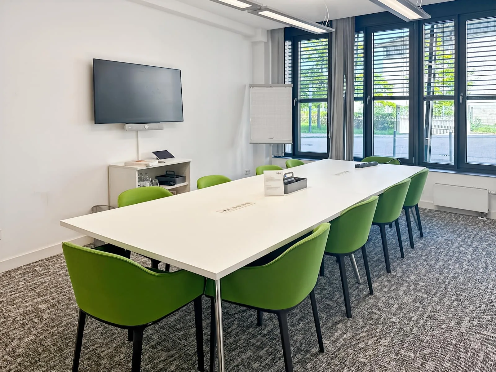 Regus MUNICH, Leuchtenbergring, Meeting room for 10 people, Munich