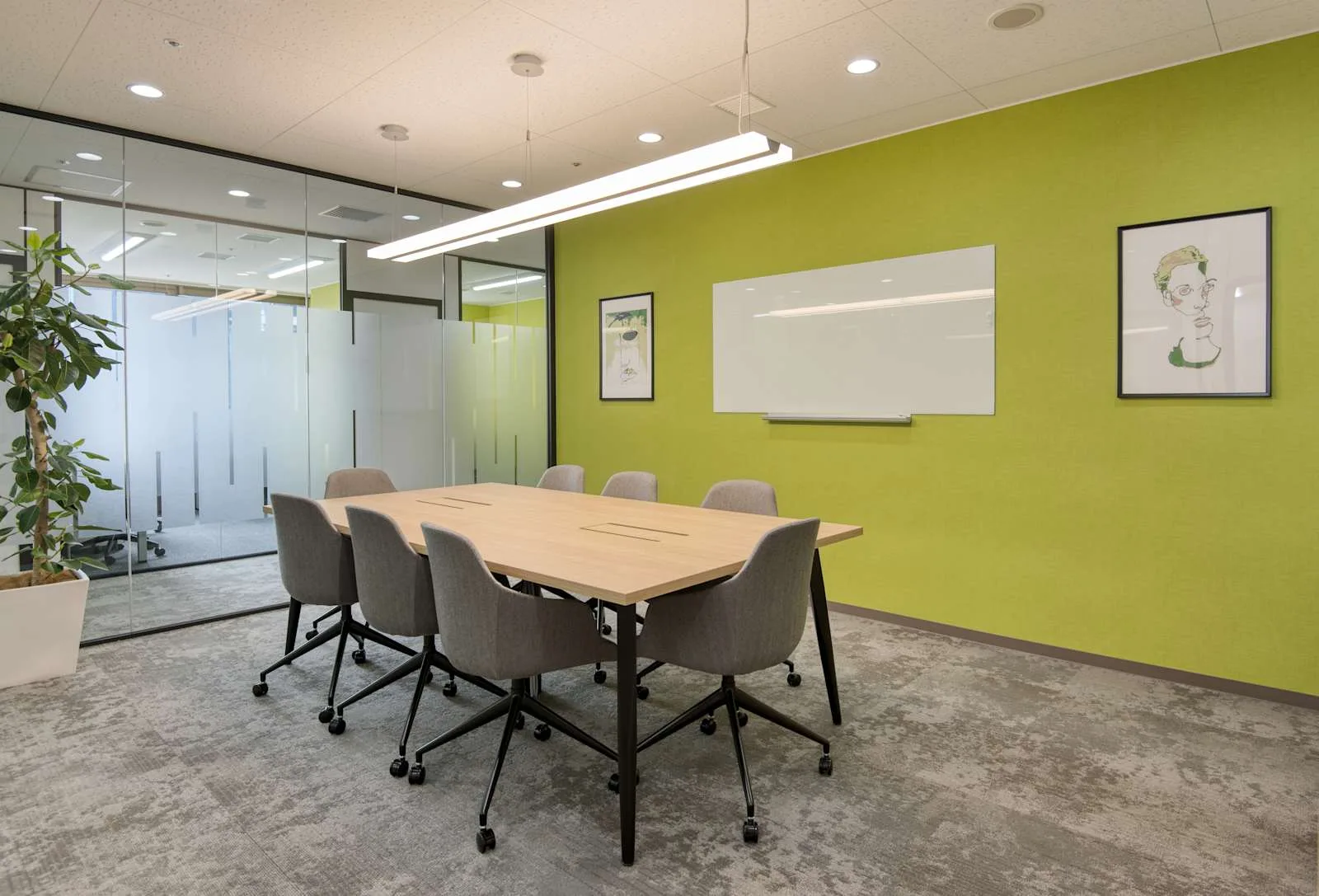 Regus Nagoya, KDX Nagoya Ekimae Building、会議室（6名）、名古屋