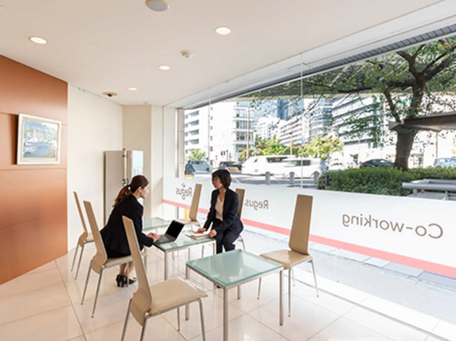 Regus NAGOYA, Kokusai Center Ekimae, Coworking space, Nagoya