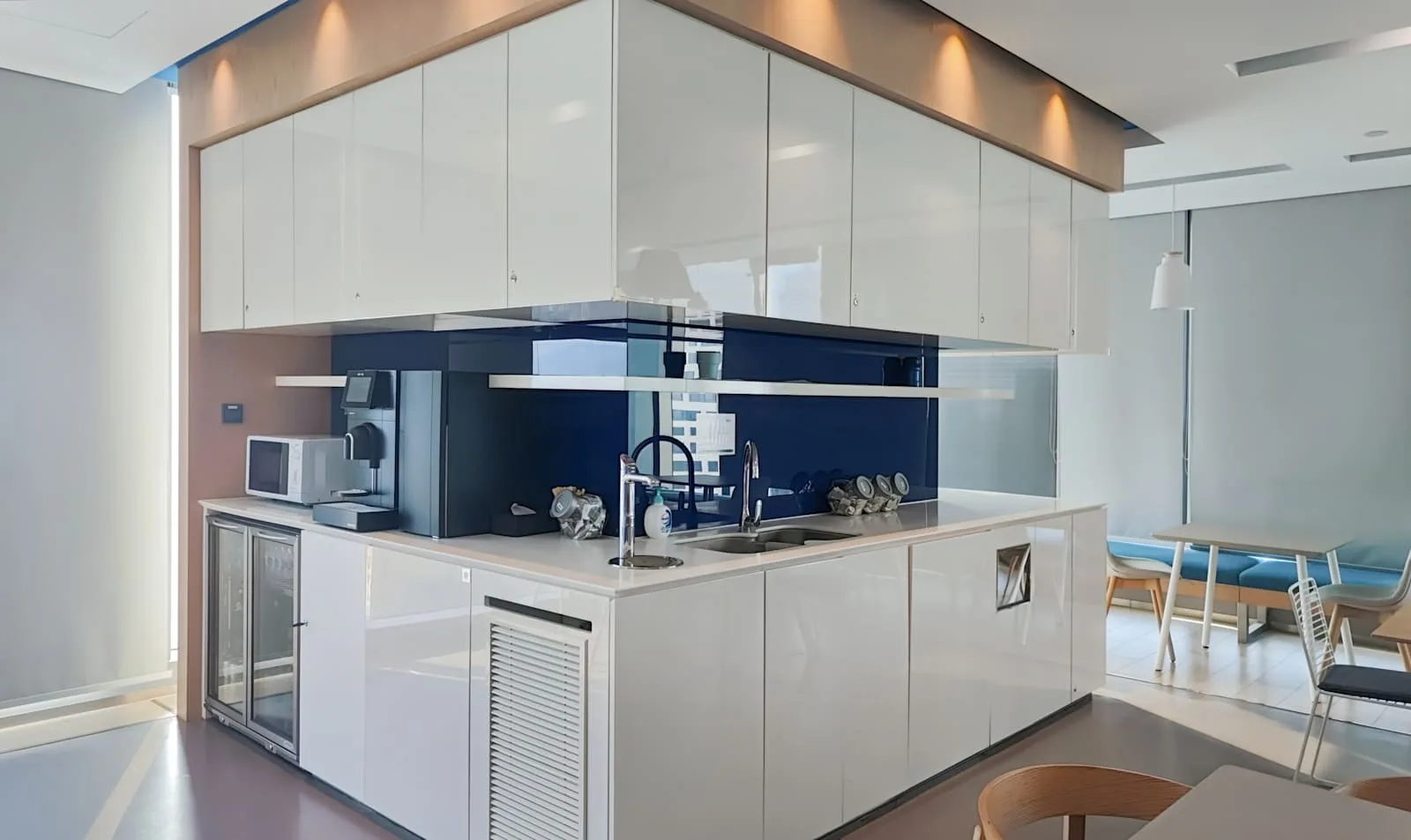 Regus NANJING, Deji Plaza, Kitchen, Nanjing