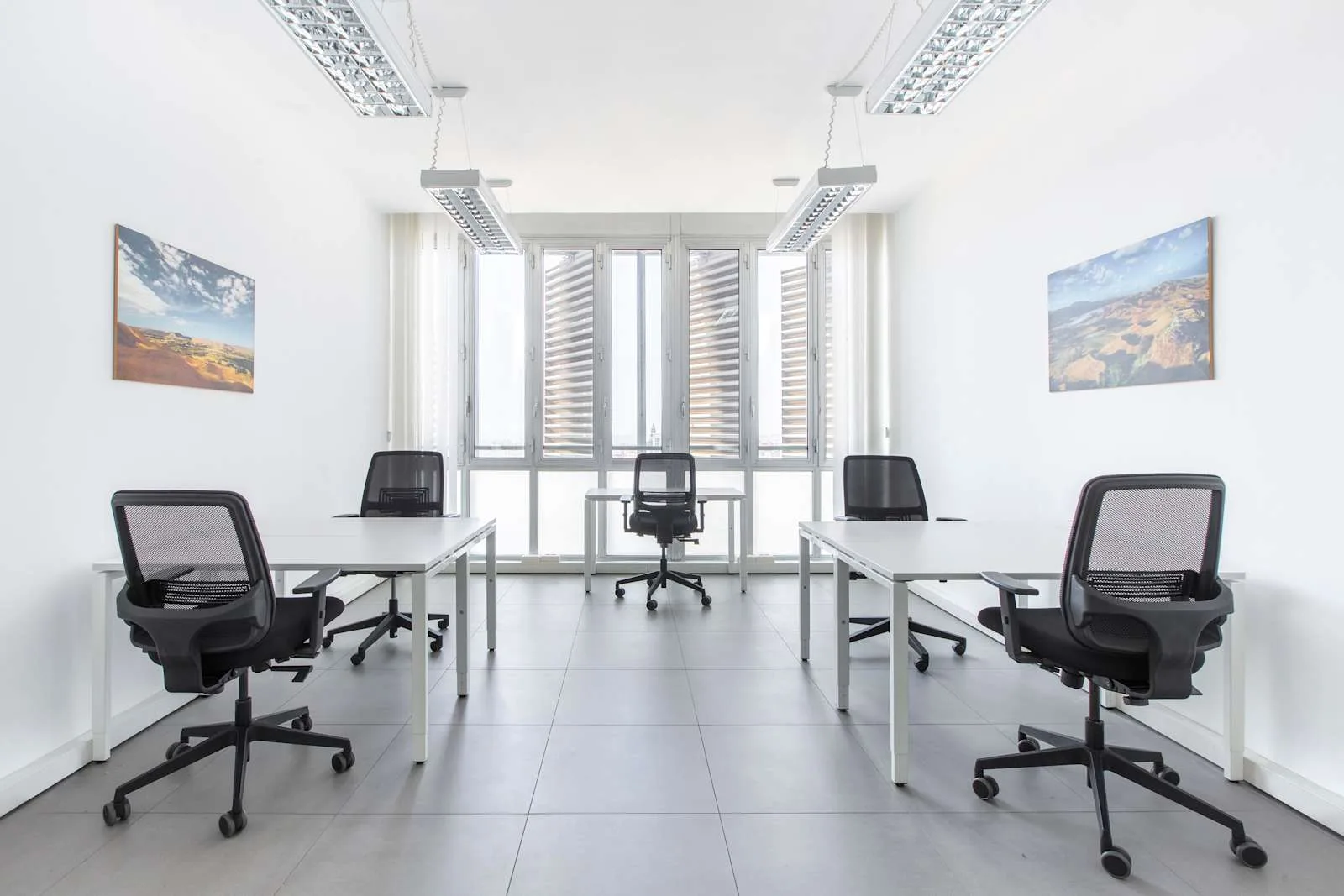 Regus NAPLES, Garibaldi, Private office, 5 desks, Naples